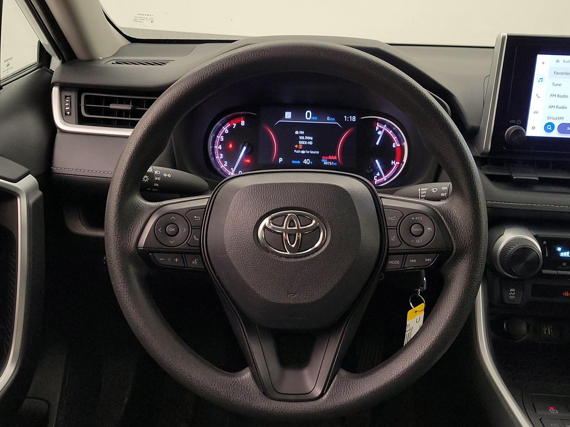 Thumbnail: 2024 Toyota RAV4 - 10