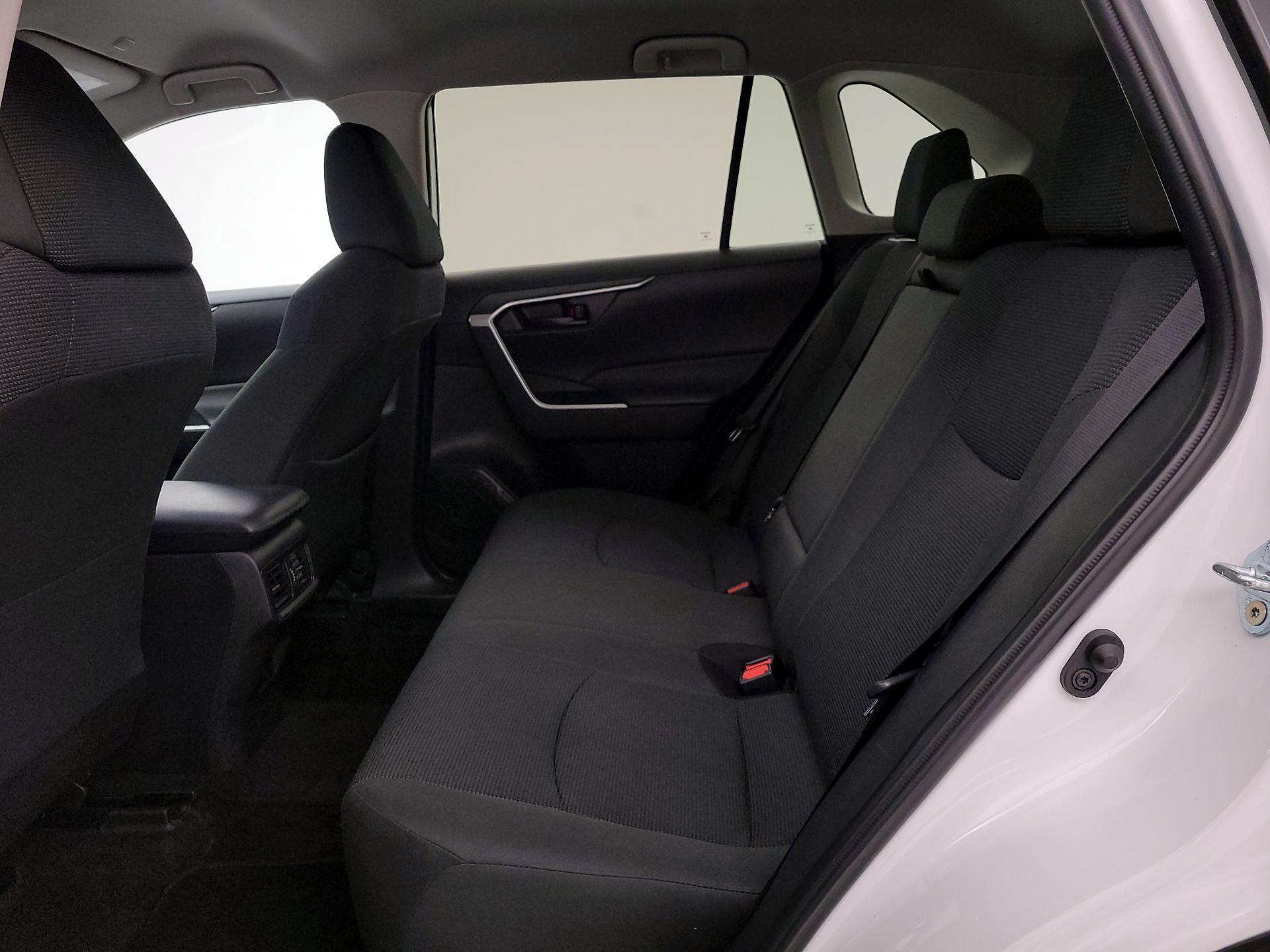 Thumbnail: 2024 Toyota RAV4 - 19