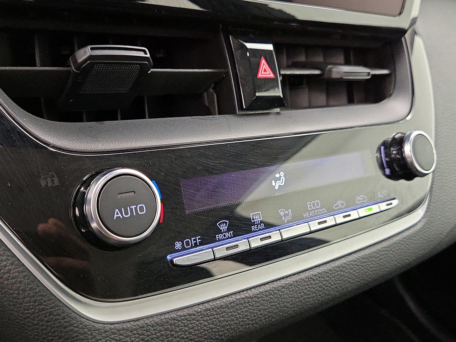 Thumbnail: 2024 Toyota Corolla - 16