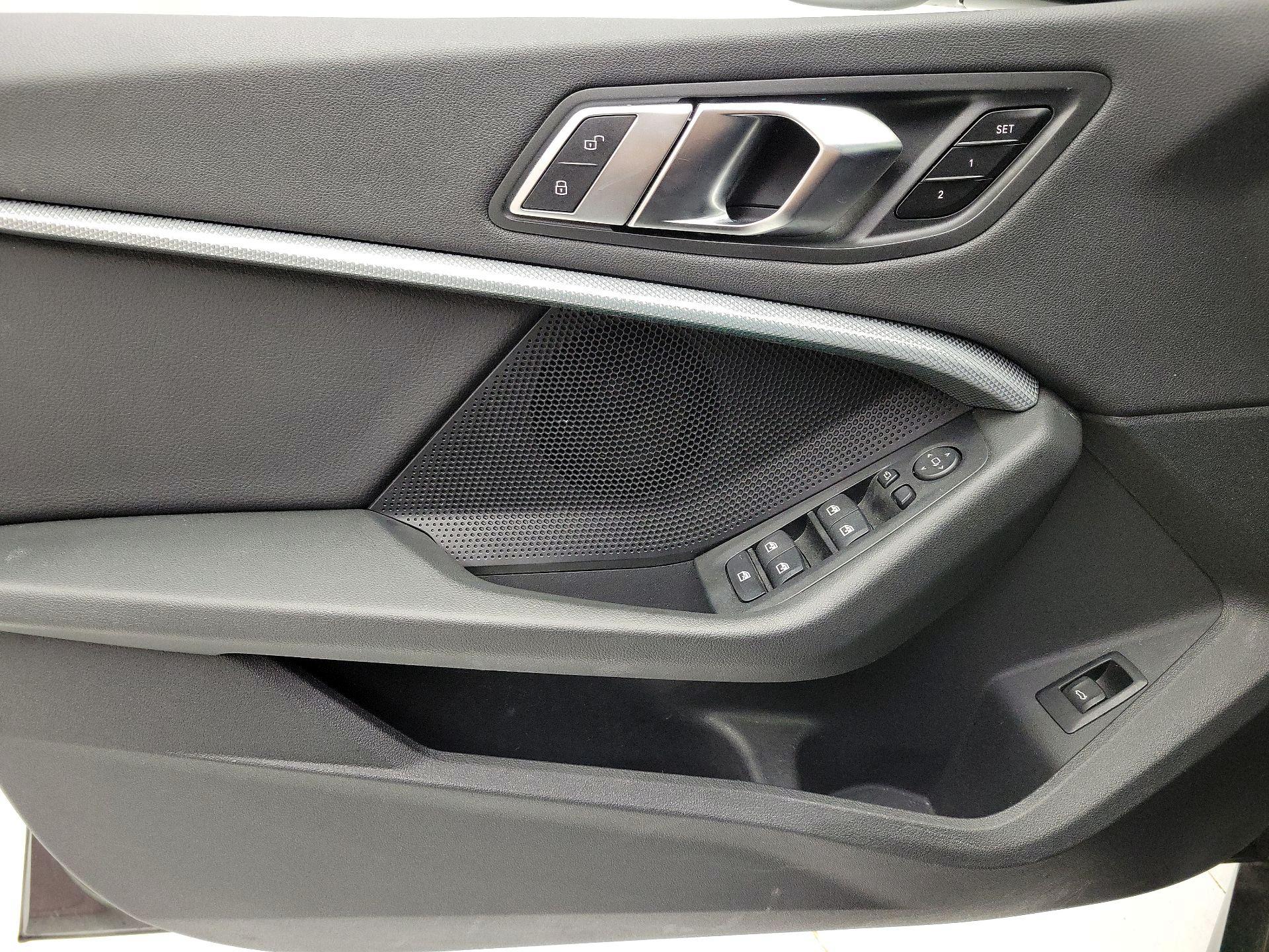 Thumbnail: 2023 BMW 2 Series - 12