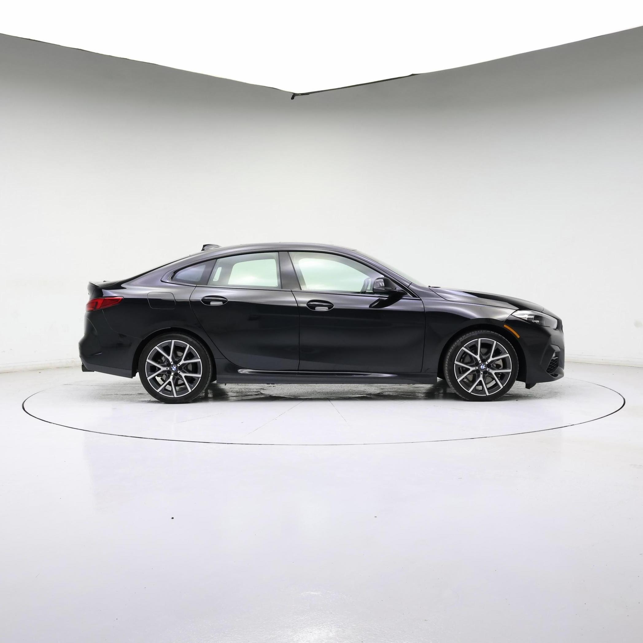 Thumbnail: 2023 BMW 2 Series - 7