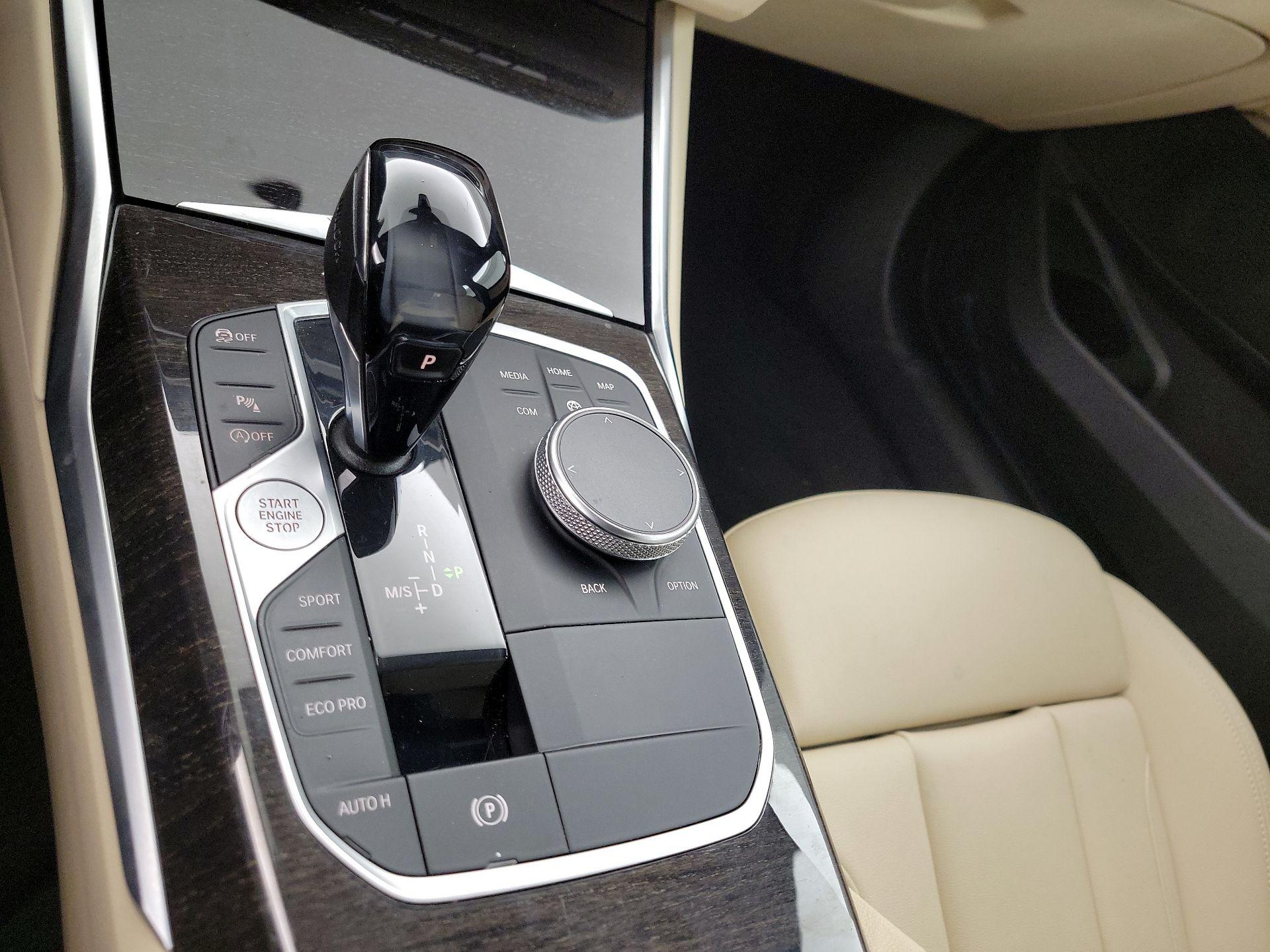 Thumbnail: 2021 BMW 3 Series - 18