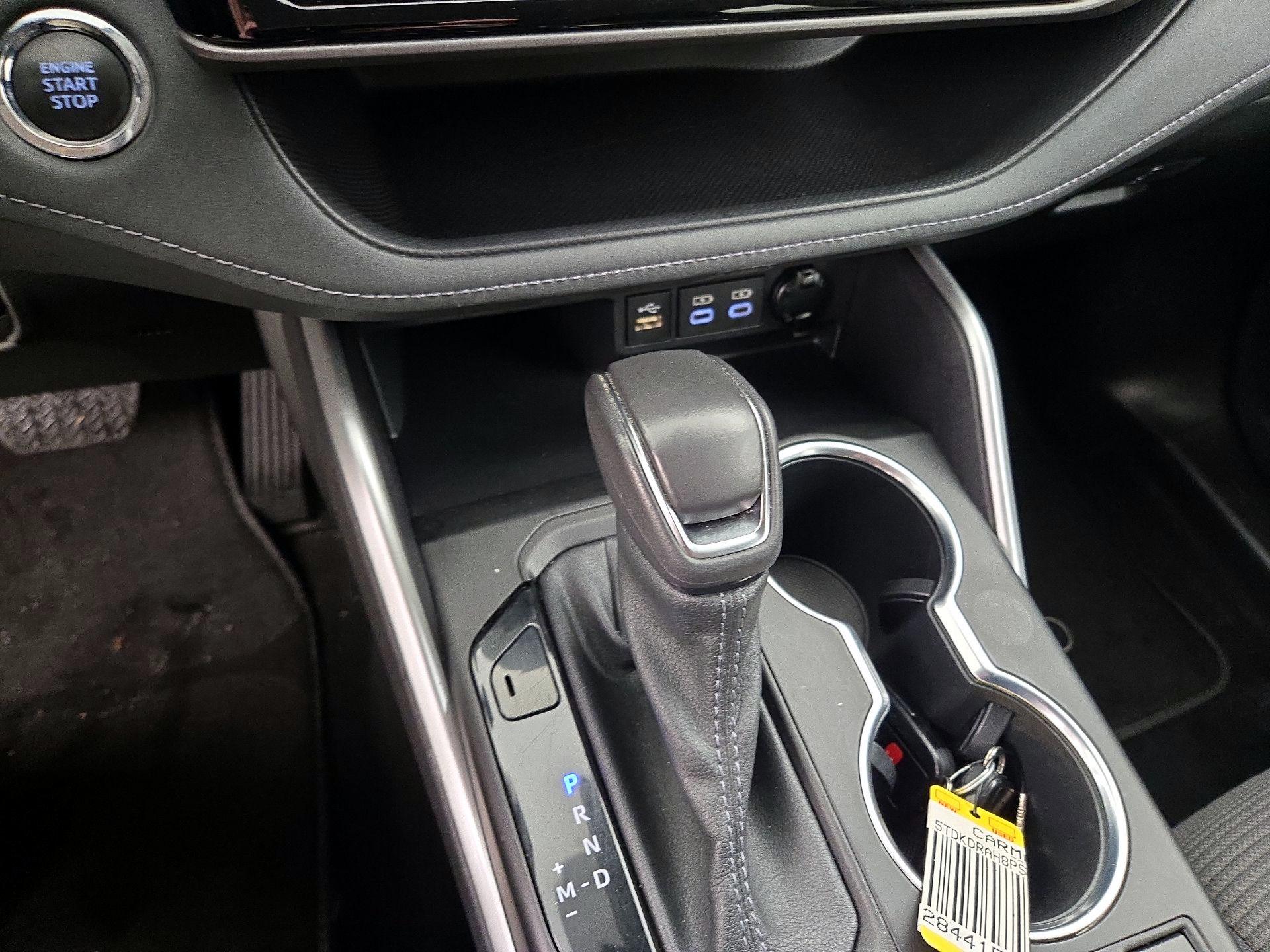 Thumbnail: 2023 Toyota Highlander - 17