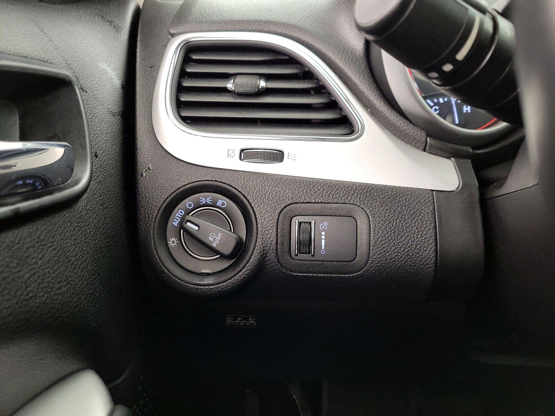 Thumbnail: 2015 Dodge Journey - 13