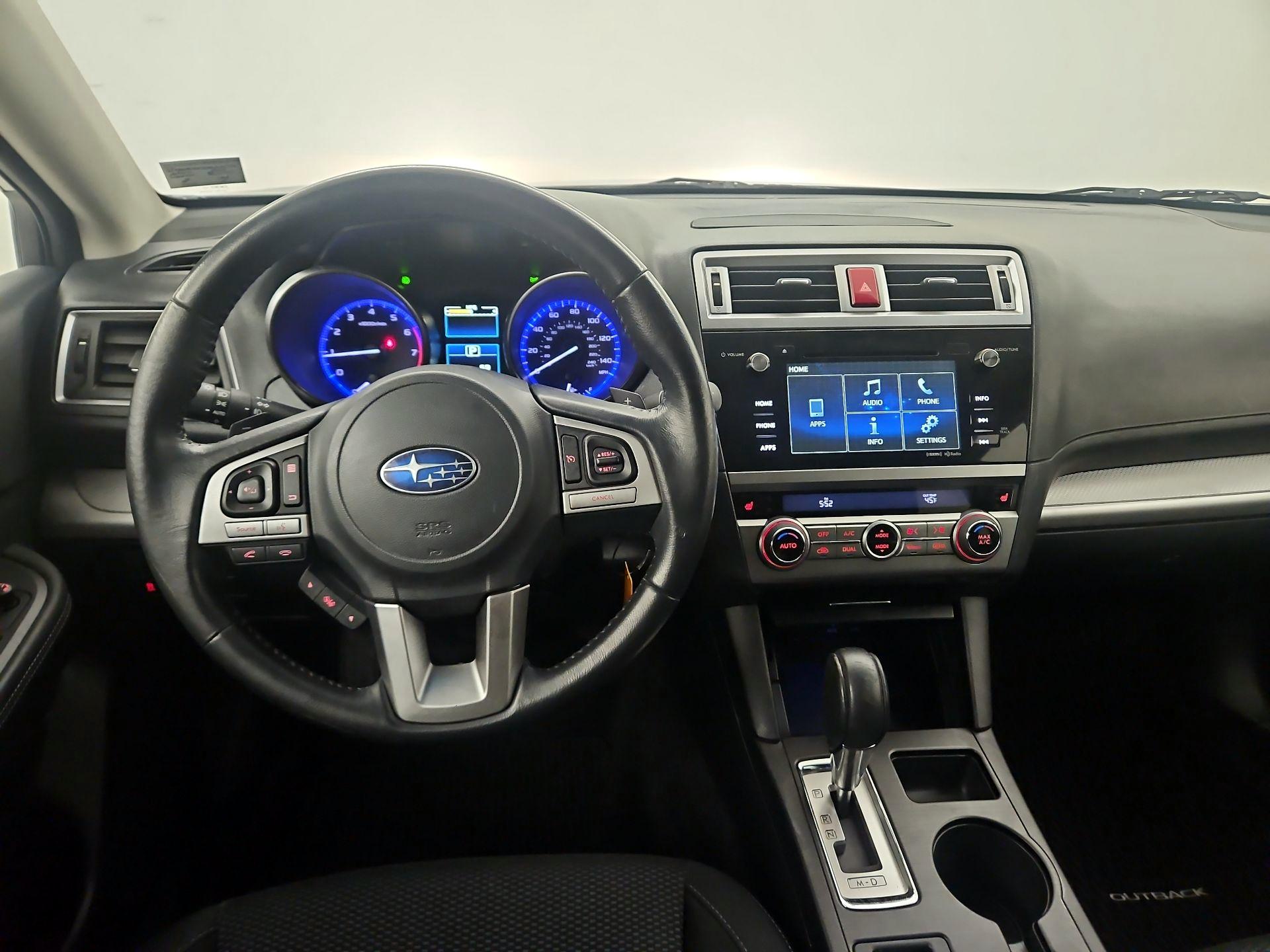 Thumbnail: 2015 Subaru Outback - 10