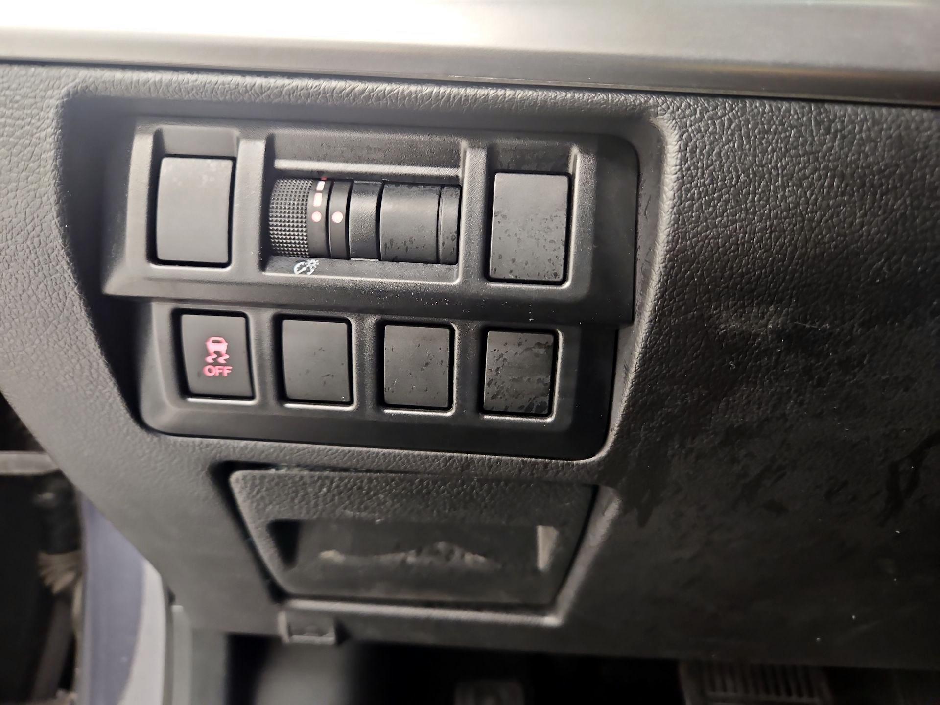 Thumbnail: 2015 Subaru Outback - 13