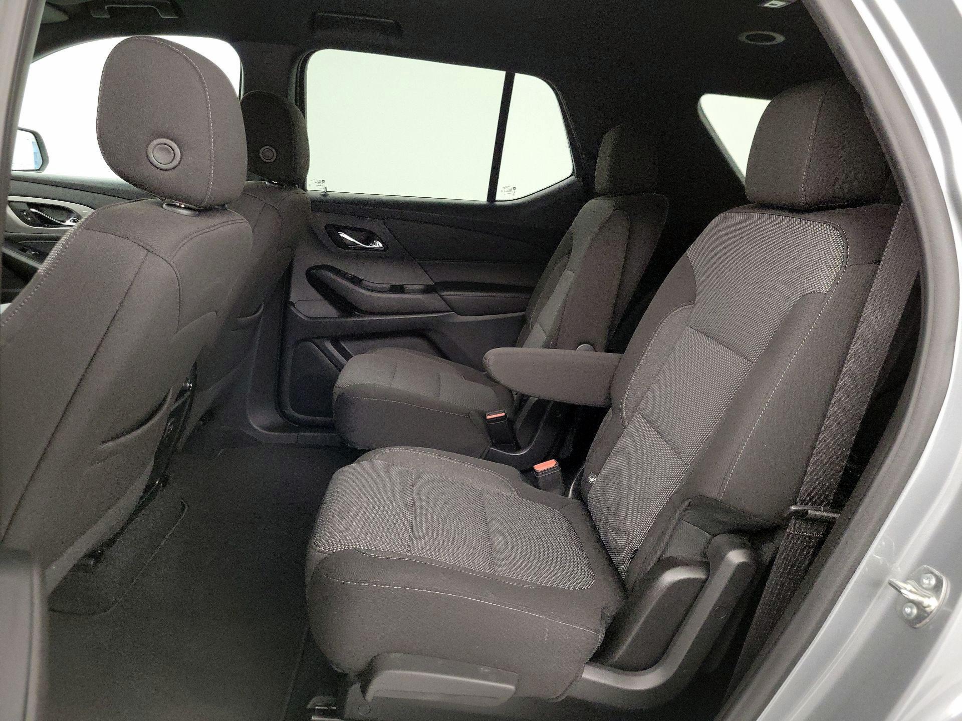 Thumbnail: 2024 Chevrolet Traverse - 19