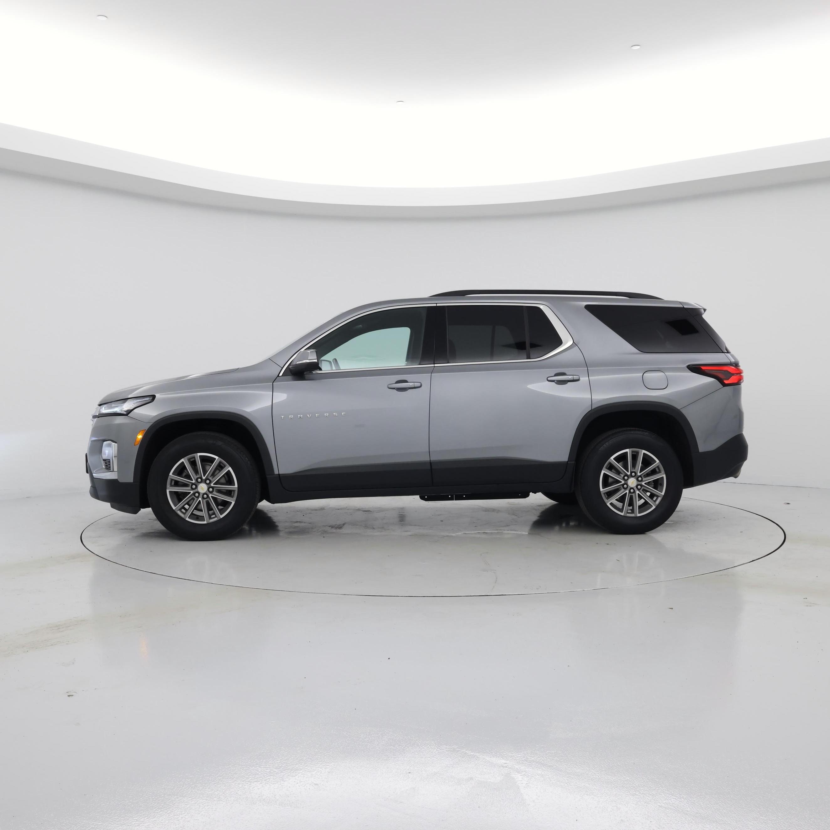 Thumbnail: 2024 Chevrolet Traverse - 3