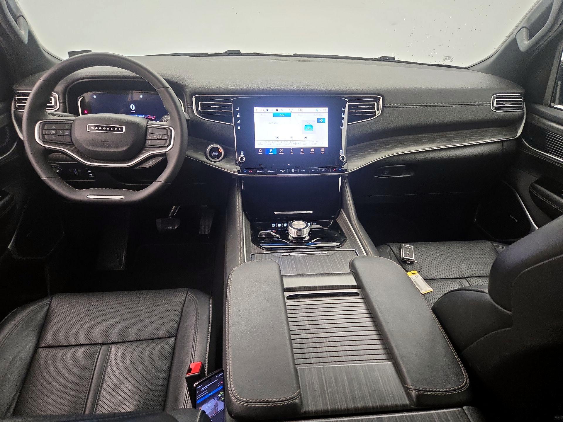 Thumbnail: 2024 Jeep Wagoneer - 9