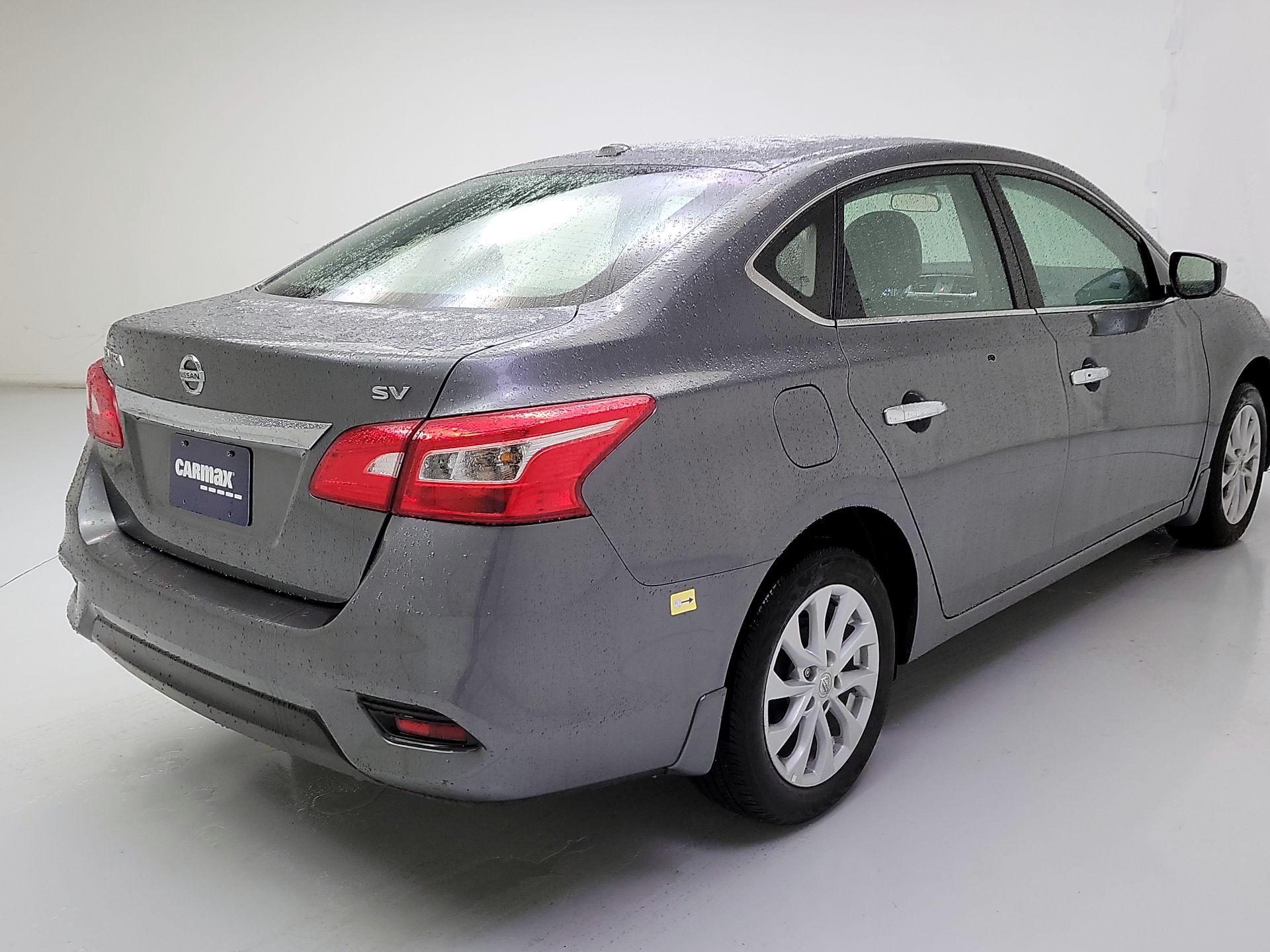 Thumbnail: 2018 Nissan Sentra - 5