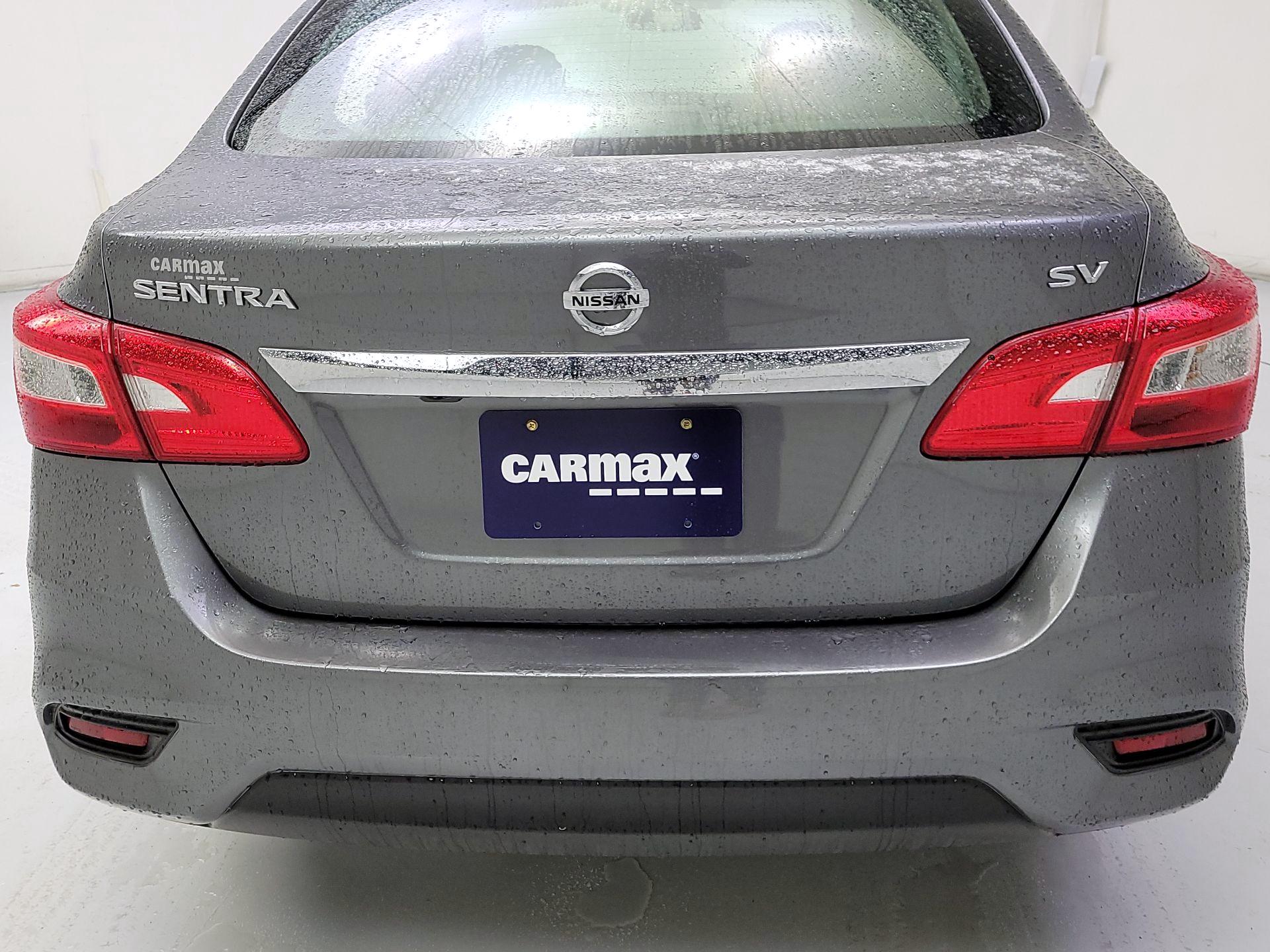 Thumbnail: 2018 Nissan Sentra - 6