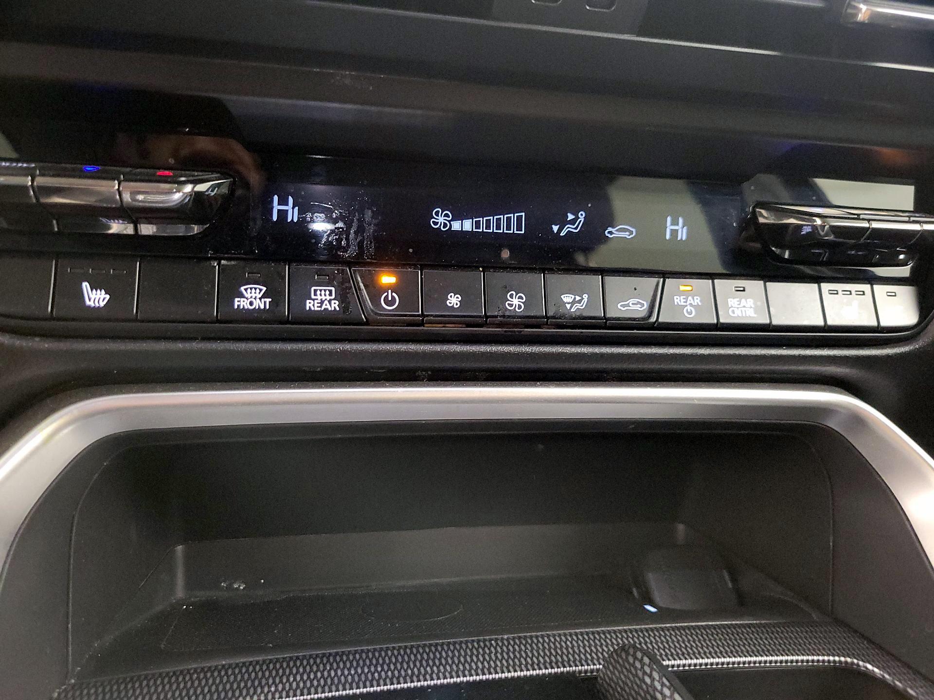 Thumbnail: 2024 Mazda CX-90 - 17