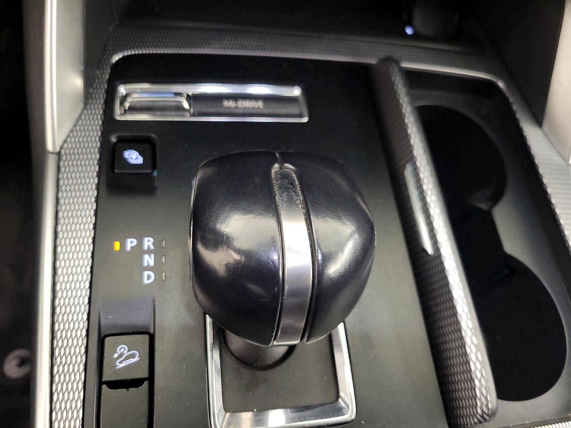 Thumbnail: 2024 Mazda CX-90 - 18