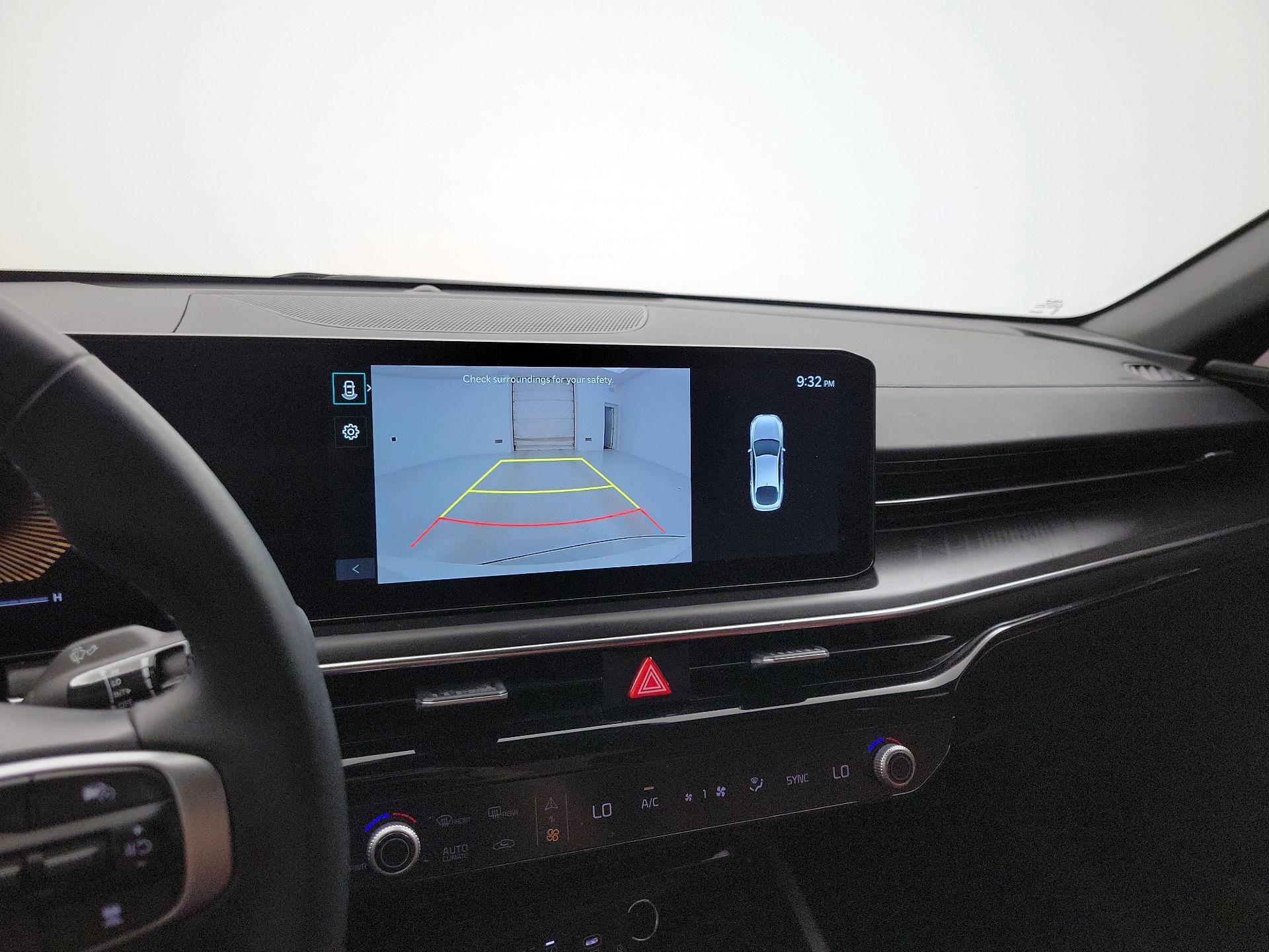 Thumbnail: 2025 Kia K5 - 15