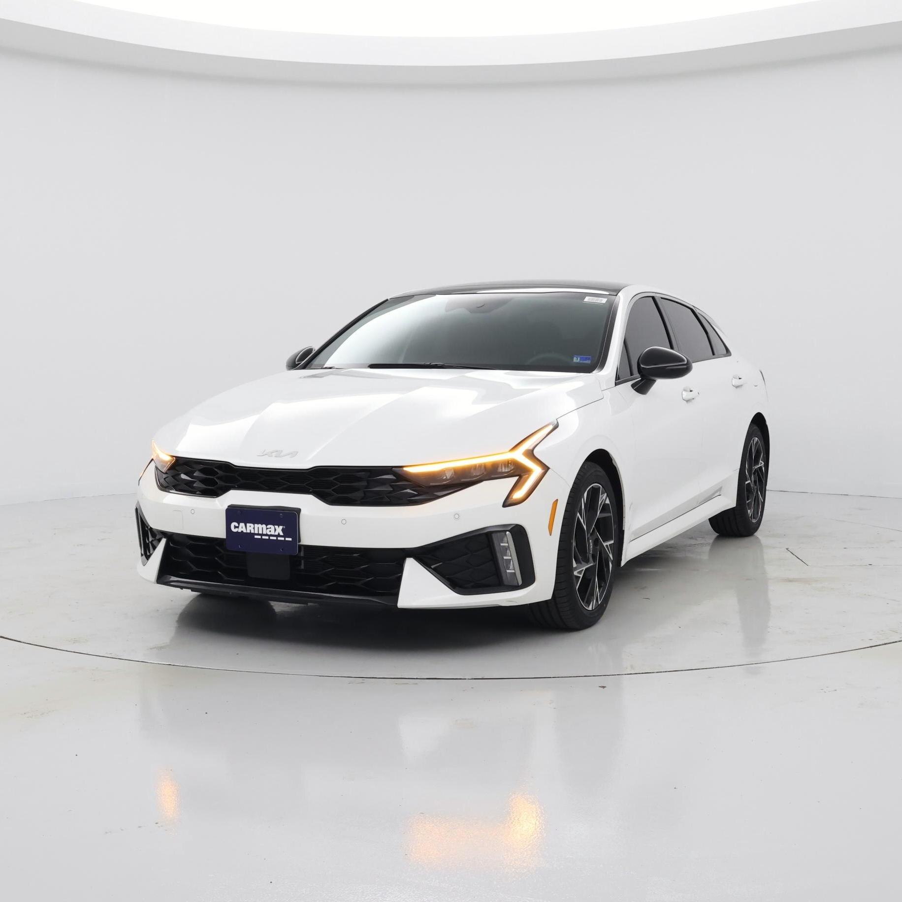 Thumbnail: 2025 Kia K5 - 4