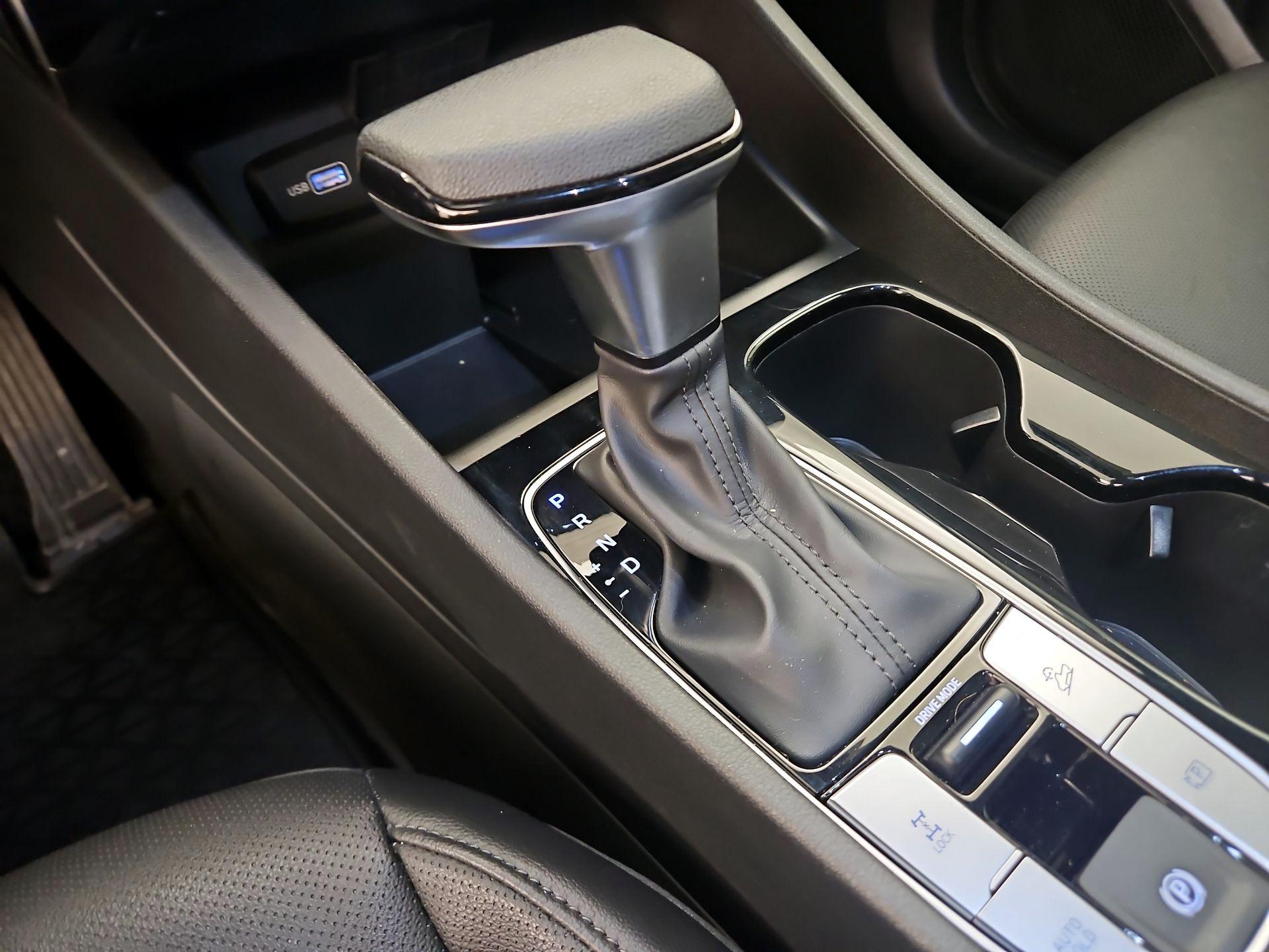 Thumbnail: 2024 Hyundai Santa Cruz - 18