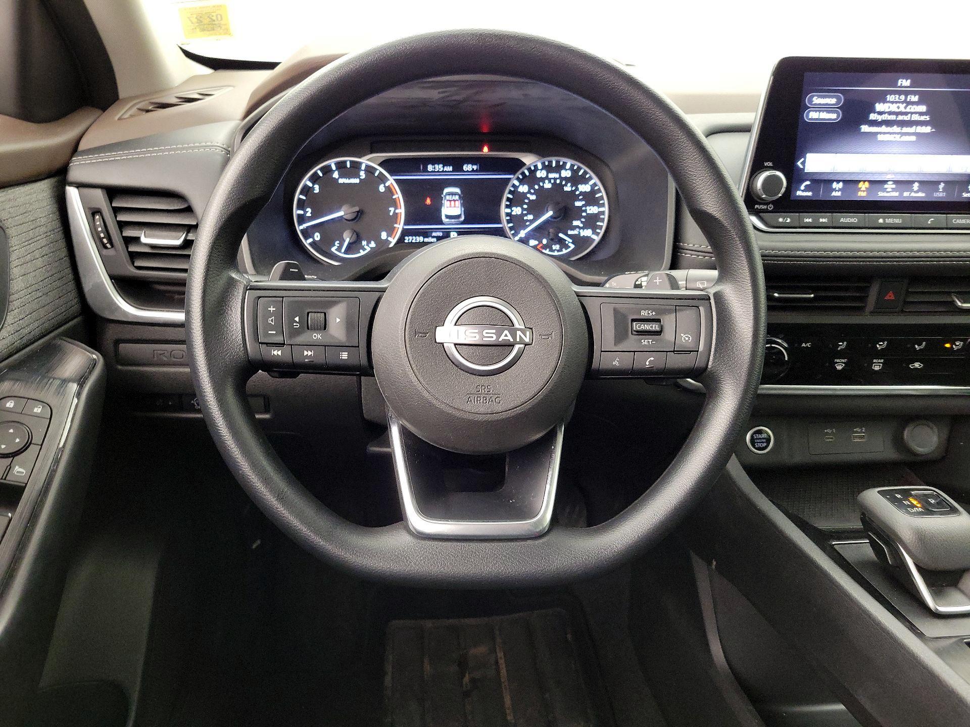 Thumbnail: 2023 Nissan Rogue - 10