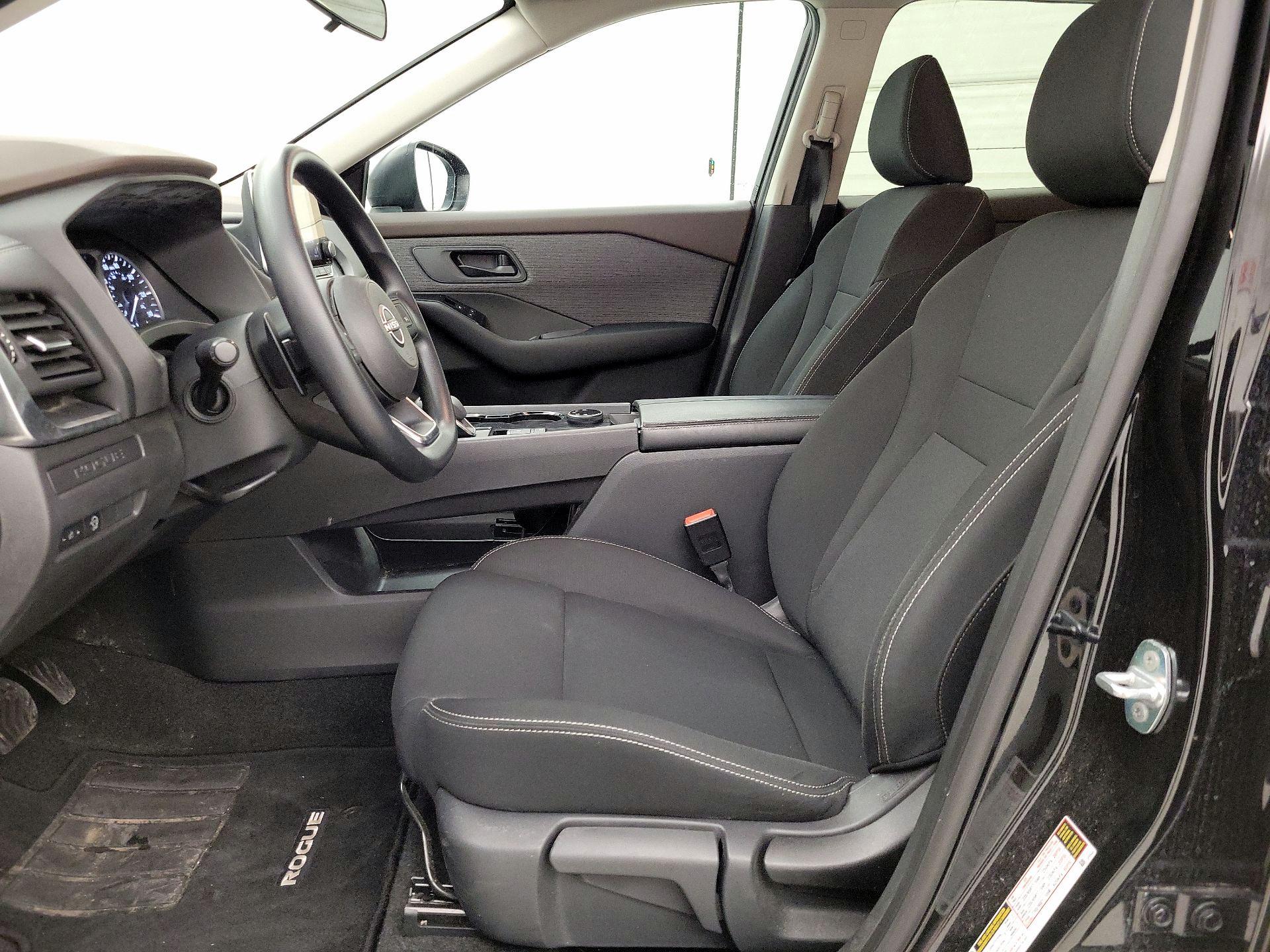 Thumbnail: 2023 Nissan Rogue - 11