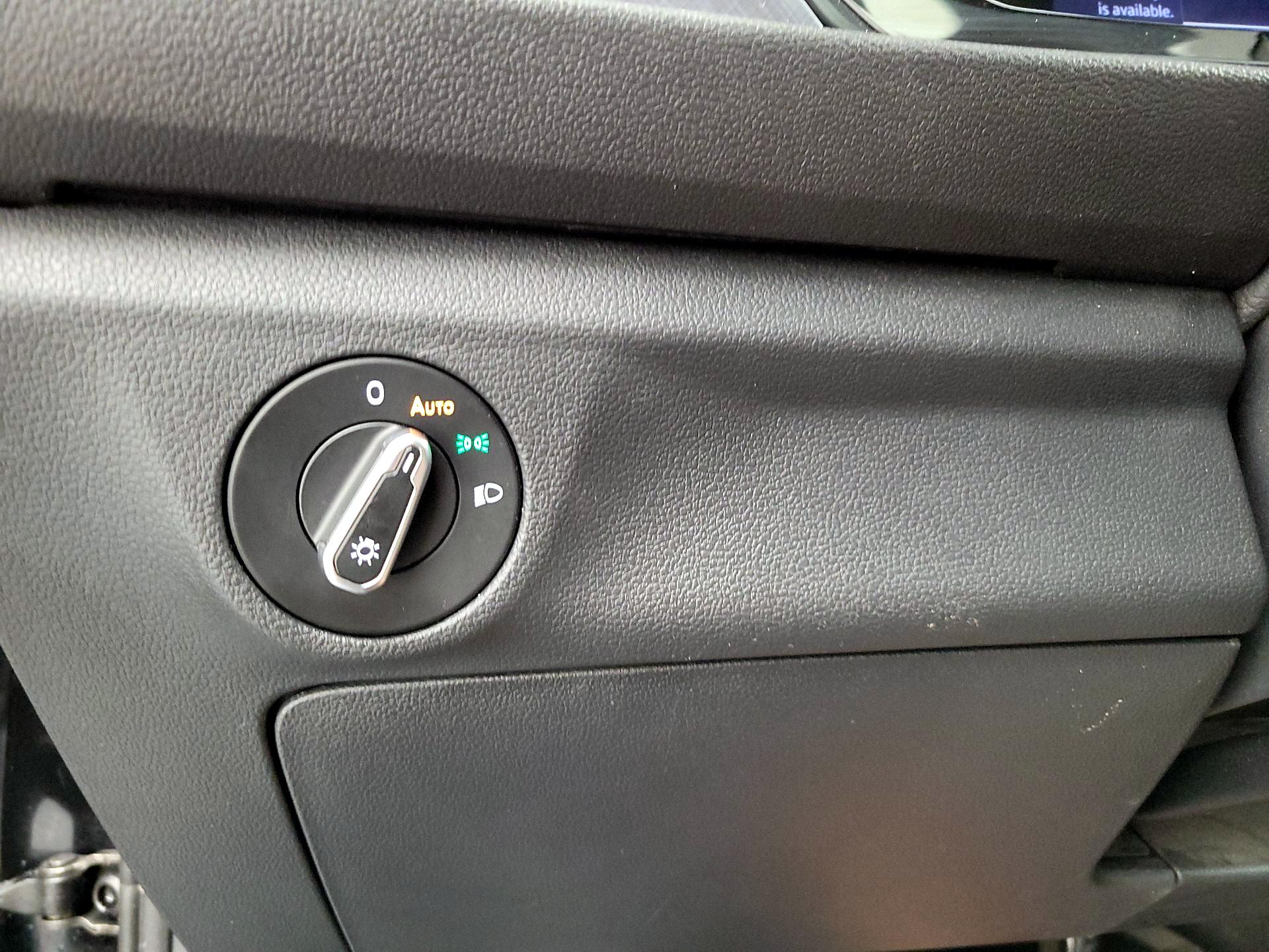 Thumbnail: 2024 Volkswagen Jetta - 13