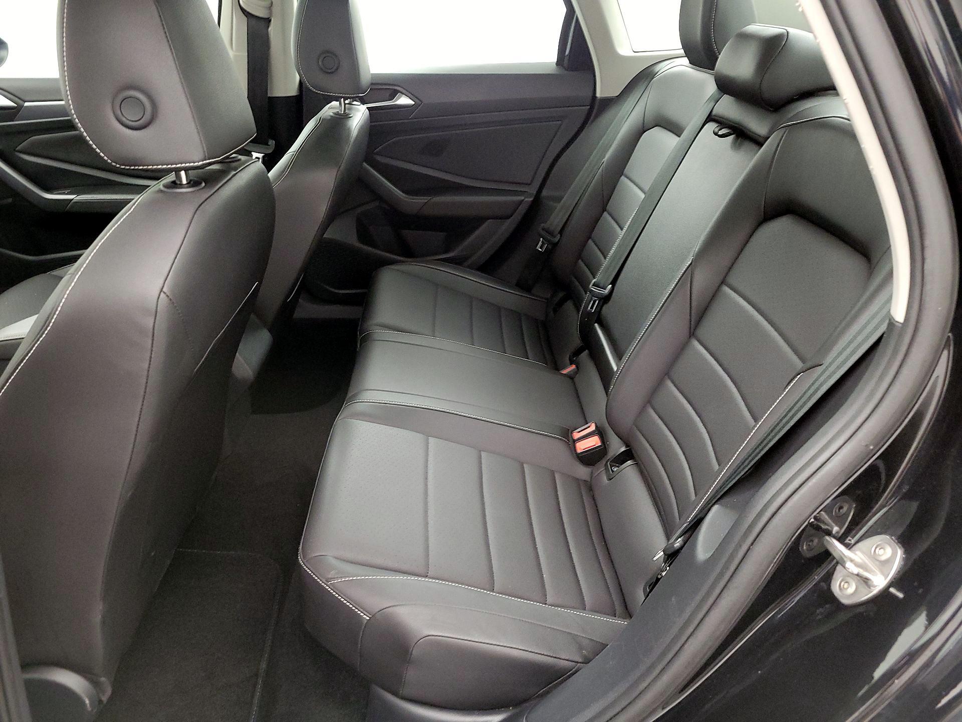 Thumbnail: 2024 Volkswagen Jetta - 20