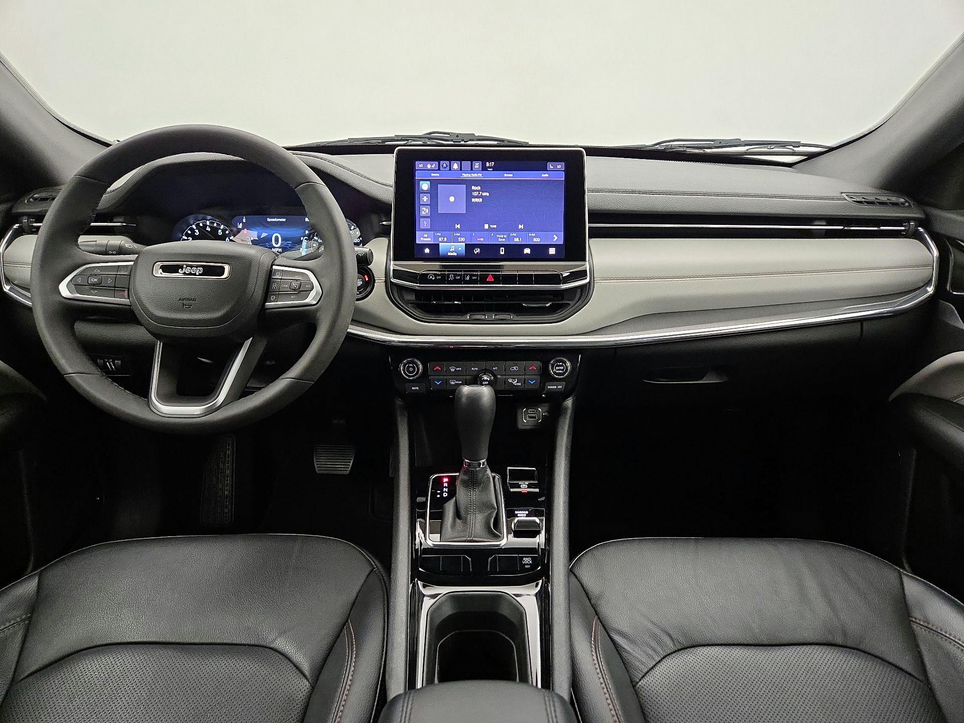 Thumbnail: 2023 Jeep Compass - 9