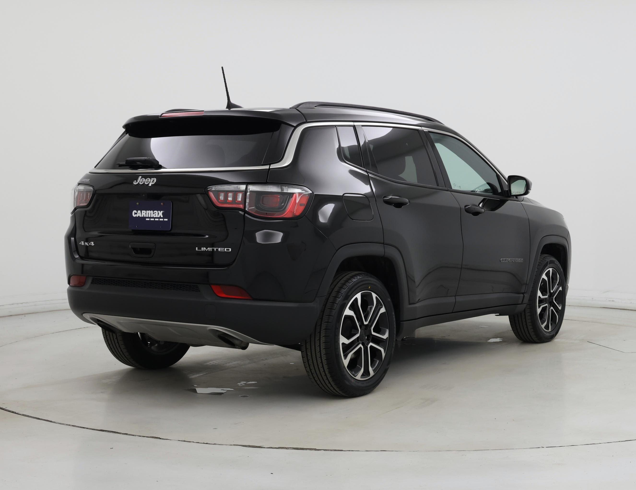 Thumbnail: 2023 Jeep Compass - 8