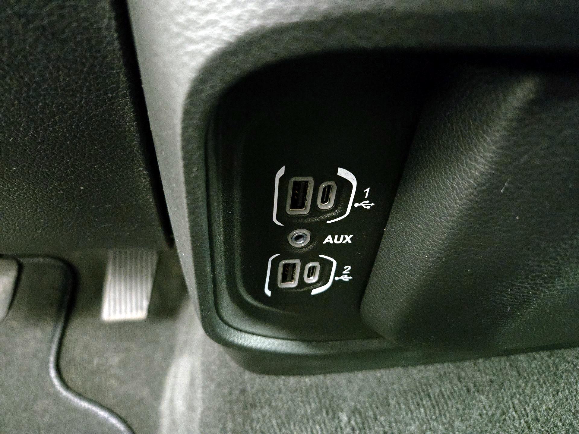 Thumbnail: 2022 RAM 1500 - 18