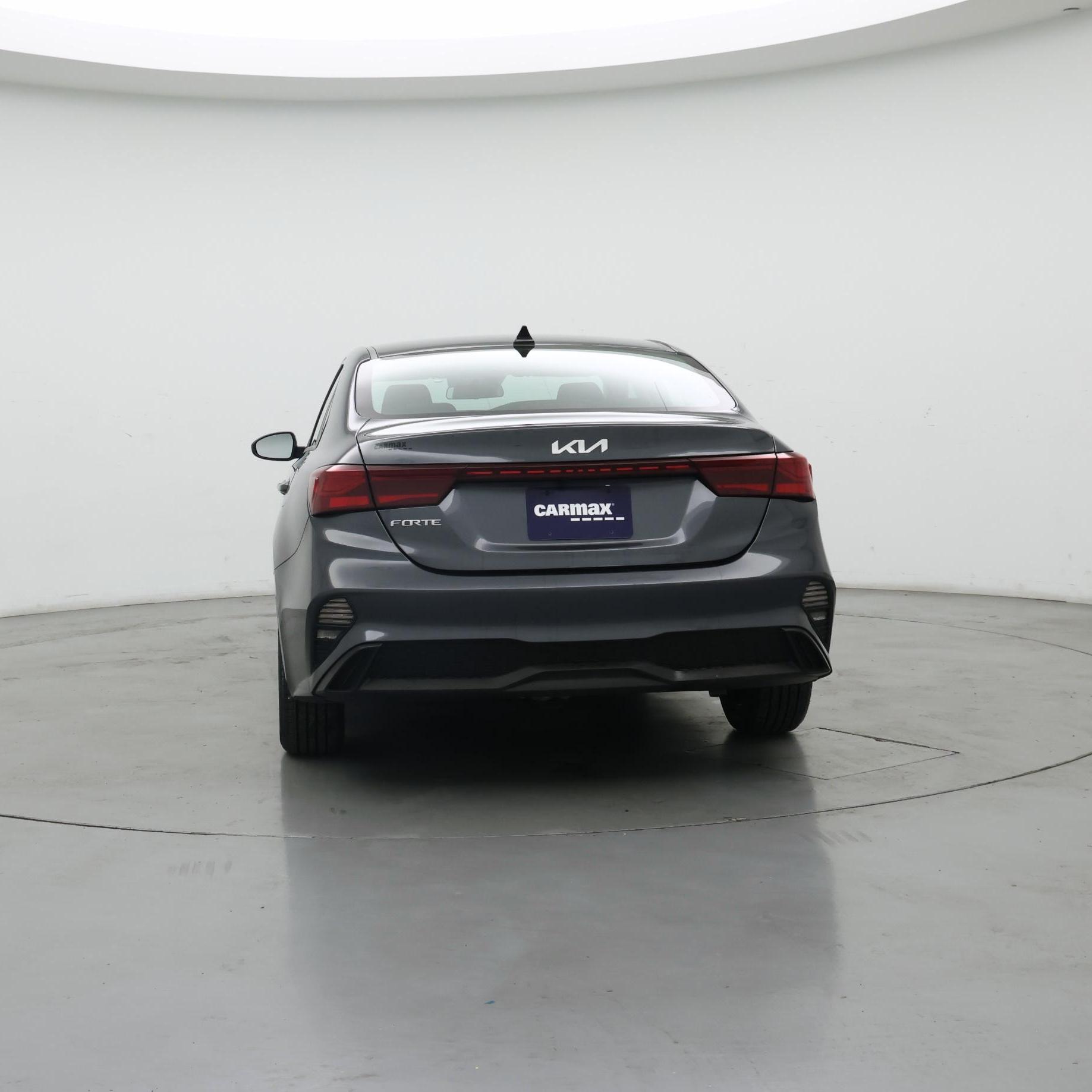 Thumbnail: 2023 Kia Forte - 6