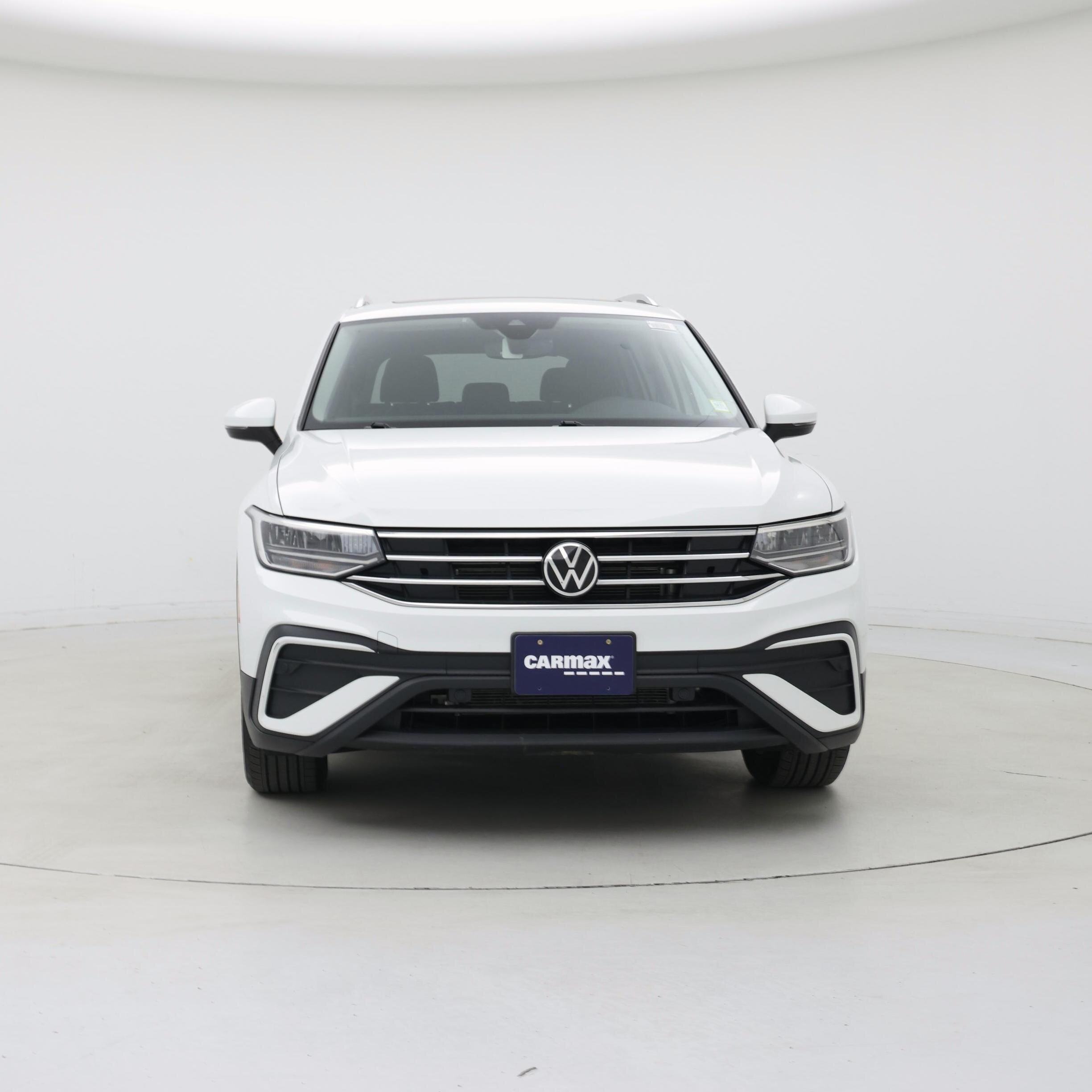 Thumbnail: 2022 Volkswagen Tiguan - 5