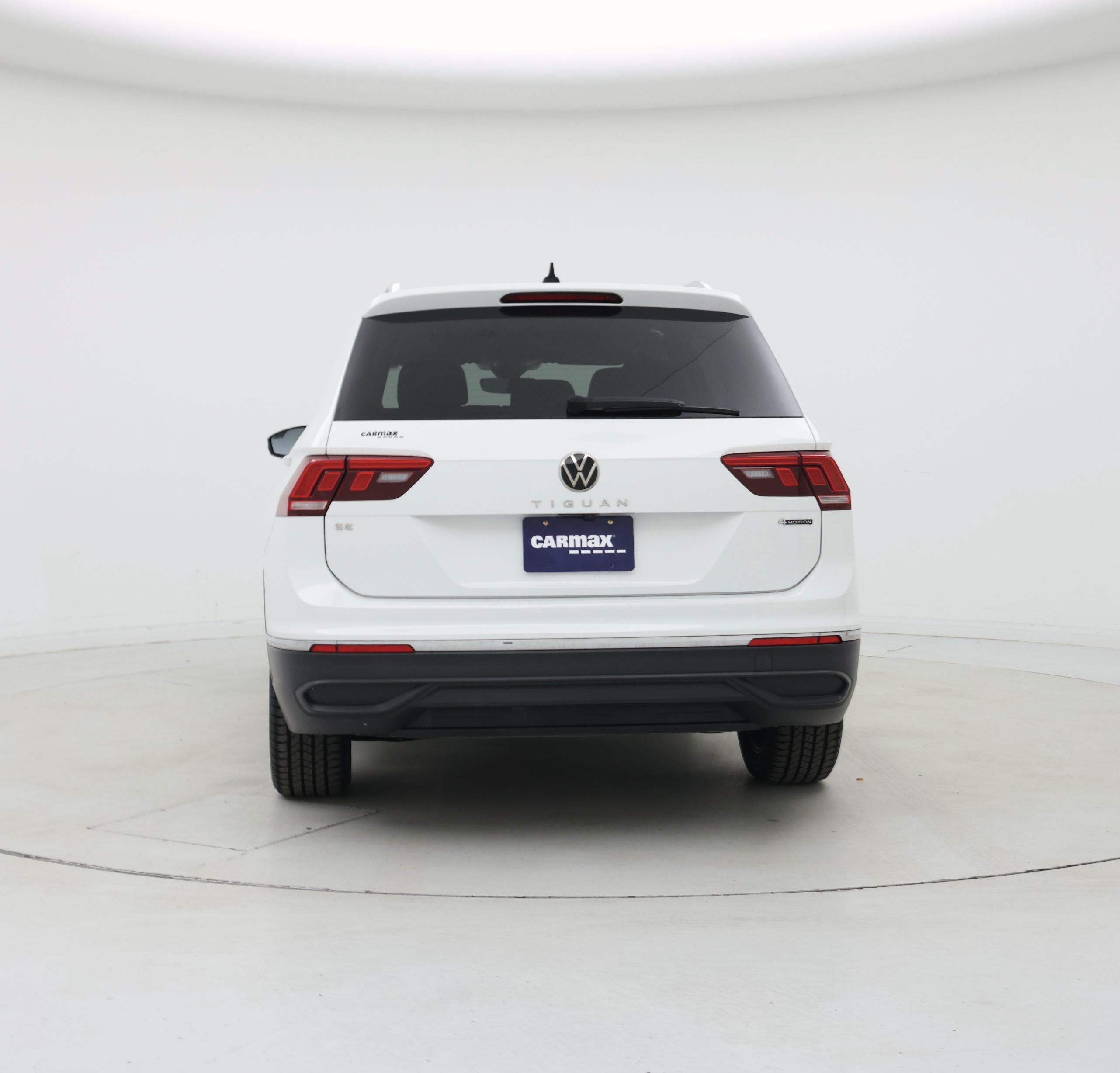 Thumbnail: 2022 Volkswagen Tiguan - 6