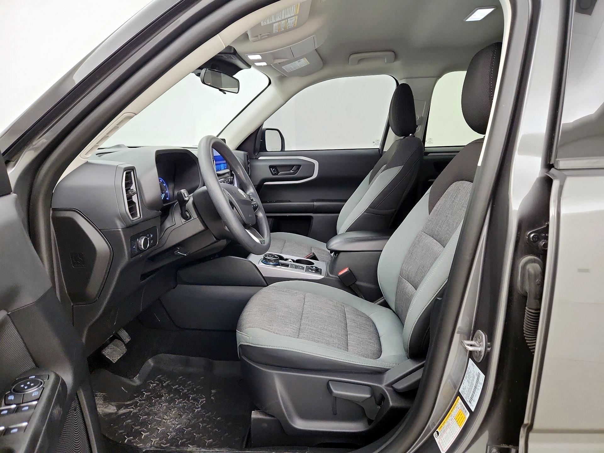 Thumbnail: 2023 Ford Bronco Sport - 11