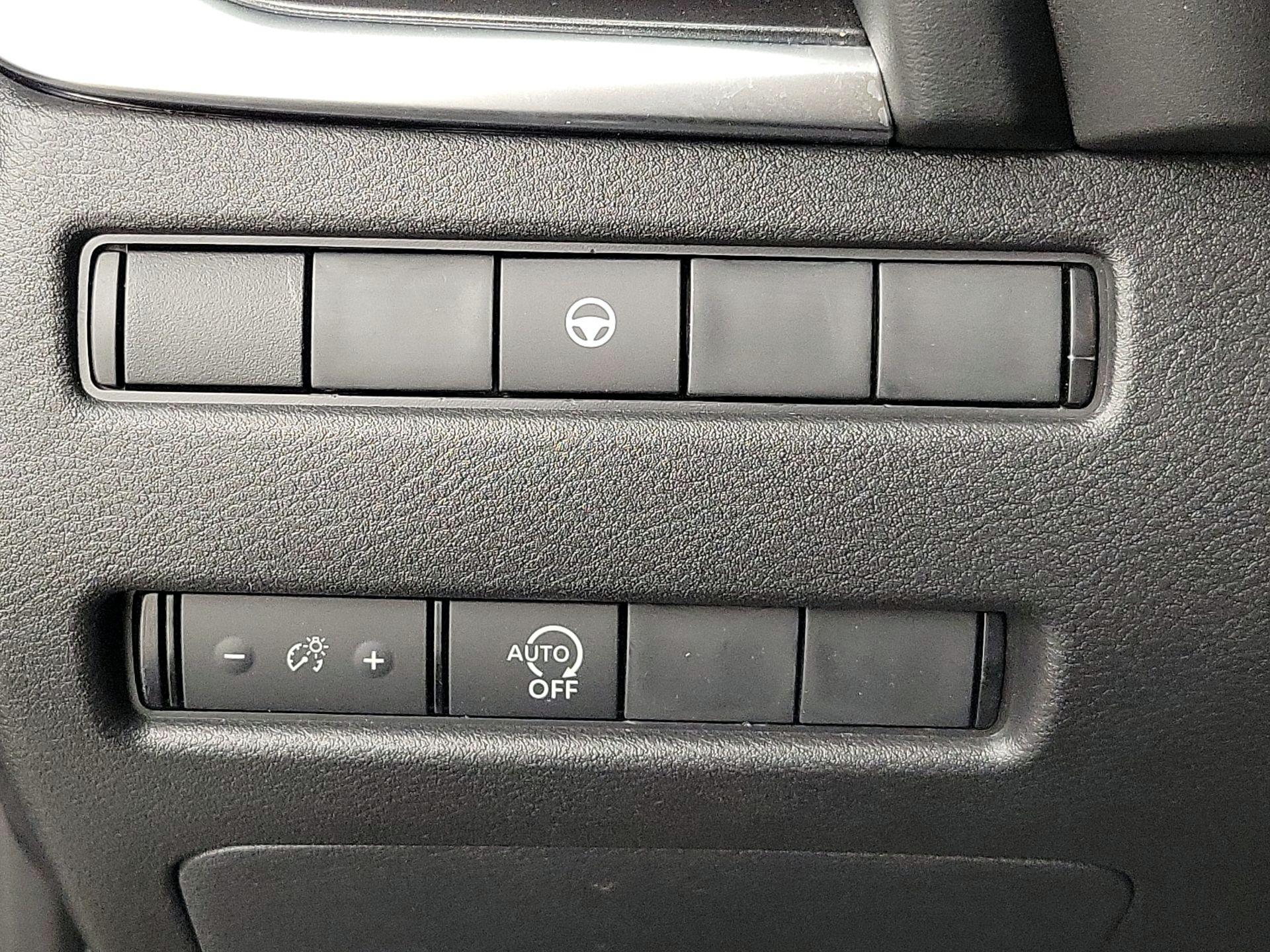 Thumbnail: 2023 Nissan Rogue - 13