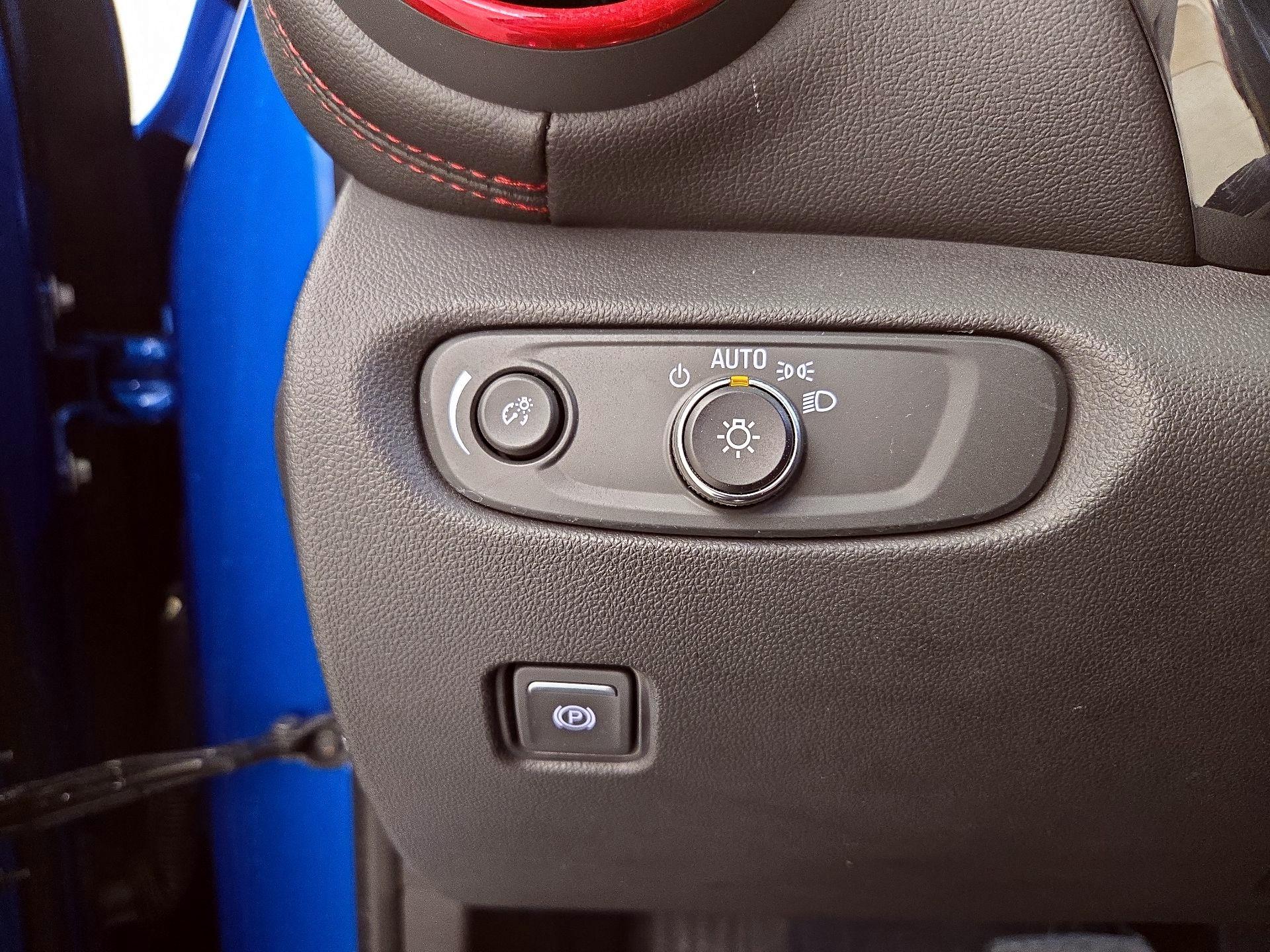 Thumbnail: 2021 Chevrolet Blazer - 13