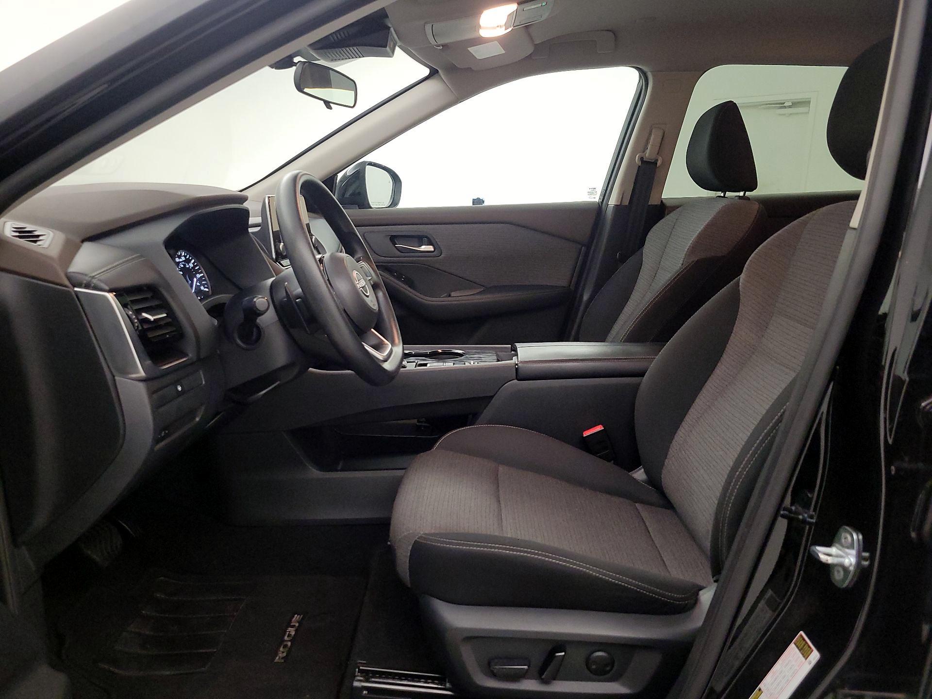 Thumbnail: 2023 Nissan Rogue - 11