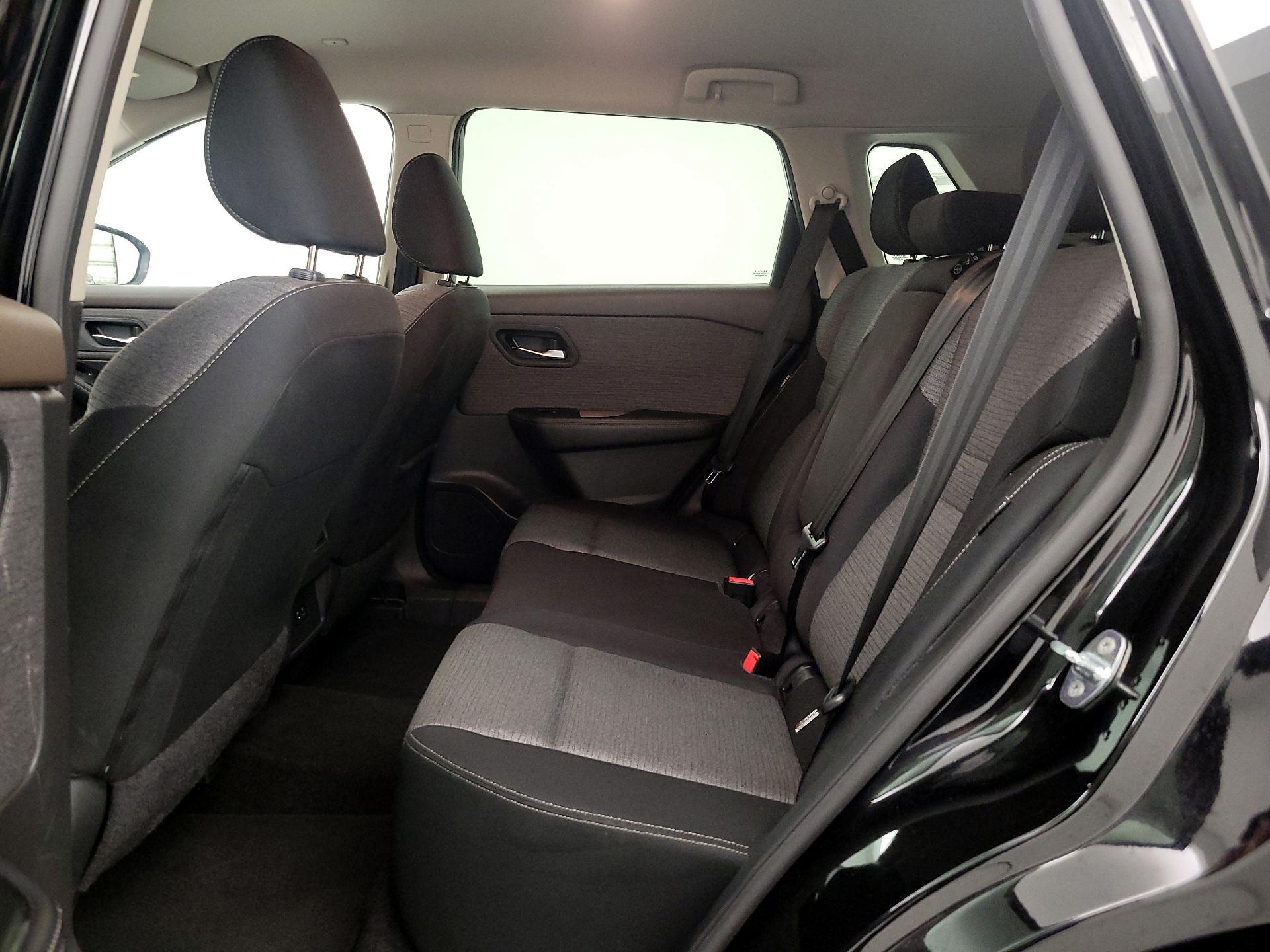 Thumbnail: 2023 Nissan Rogue - 19