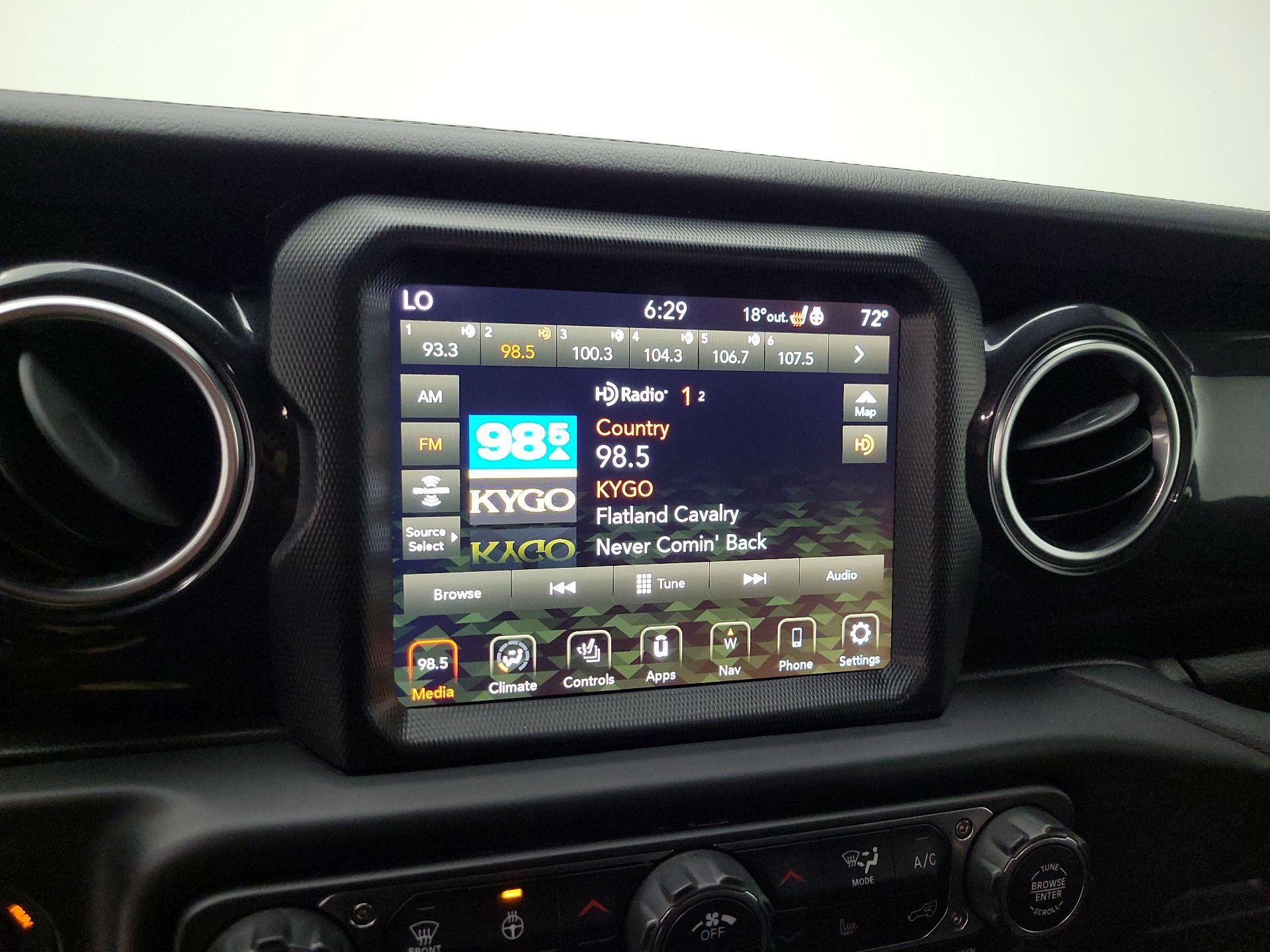 Thumbnail: 2023 Jeep Wrangler - 16