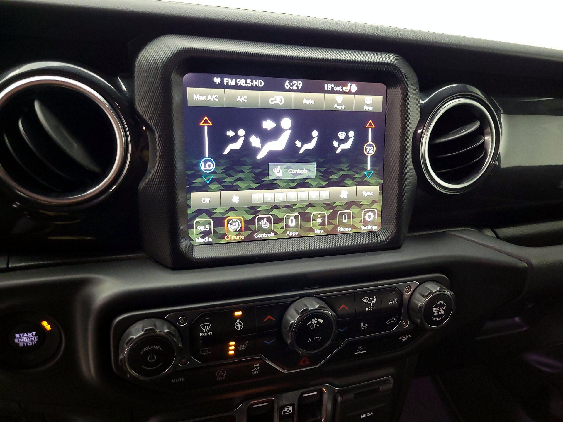 Thumbnail: 2023 Jeep Wrangler - 17