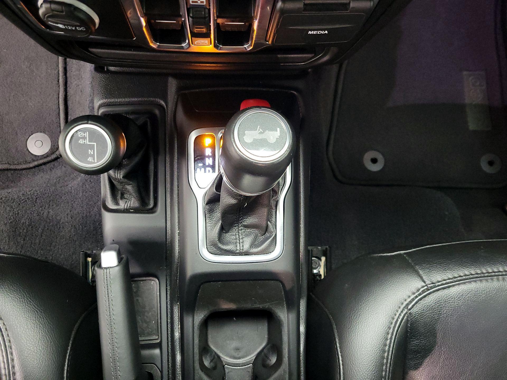 Thumbnail: 2023 Jeep Wrangler - 18