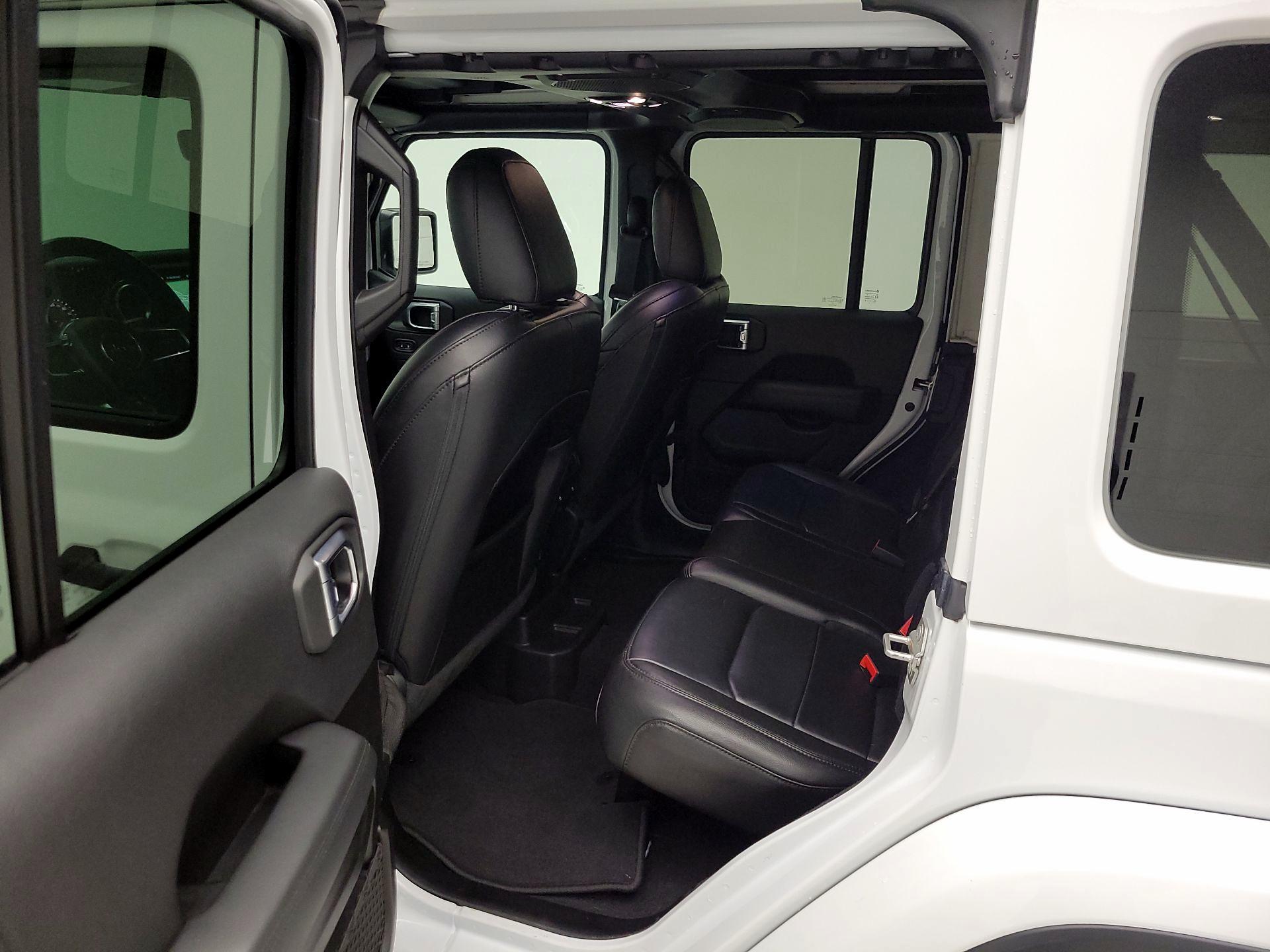 Thumbnail: 2023 Jeep Wrangler - 20