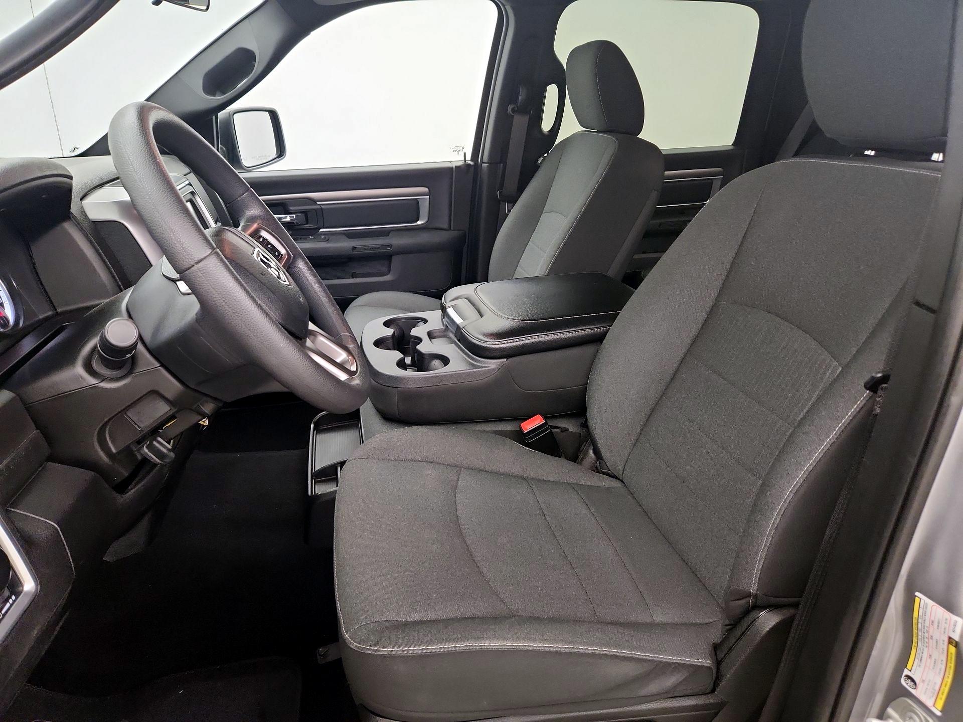 Thumbnail: 2024 RAM 1500 Classic - 11