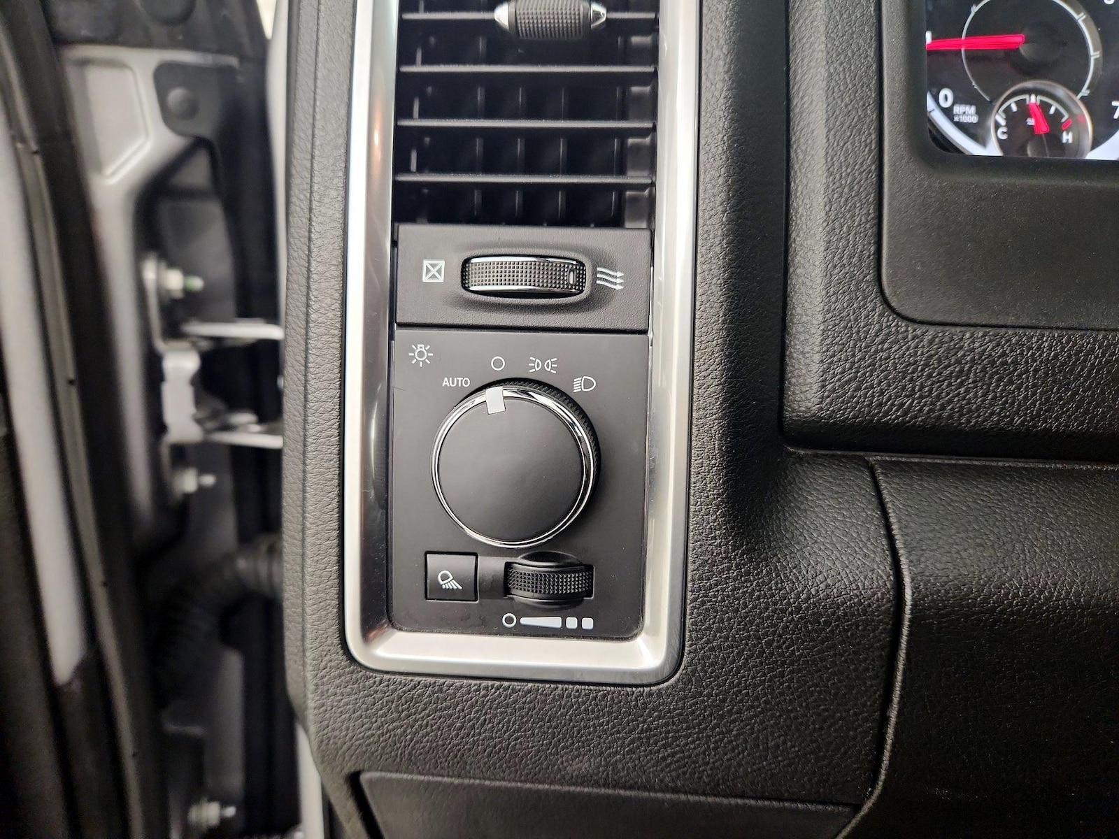 2024 RAM Ram 1500 Classic Warlock - Photo 14