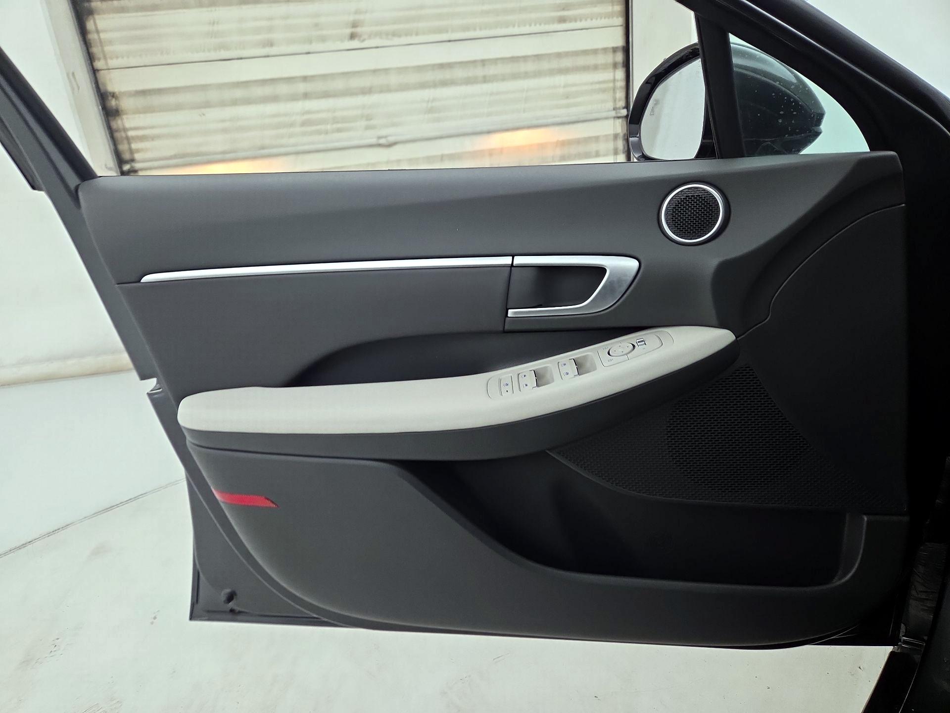 Thumbnail: 2025 Hyundai Sonata - 12