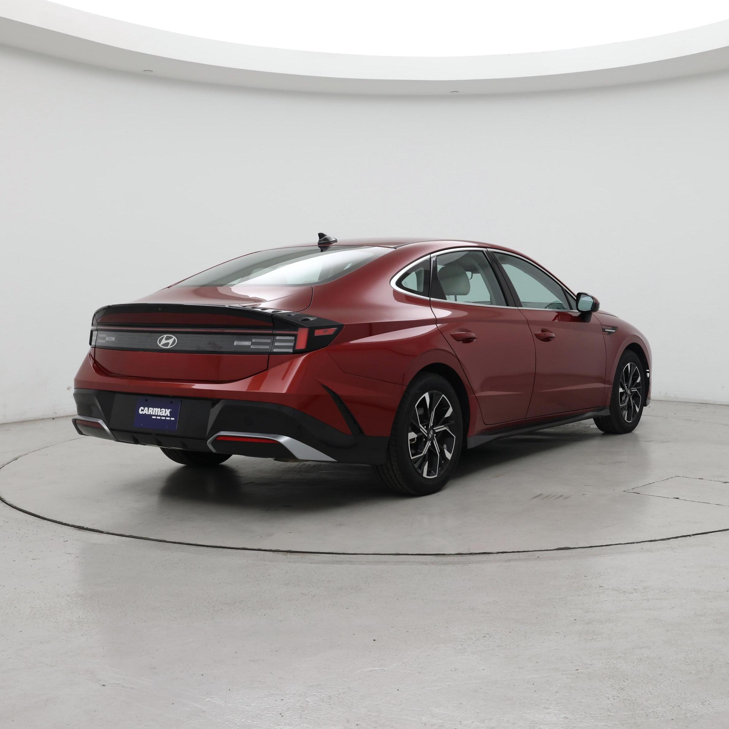 Thumbnail: 2024 Hyundai Sonata - 8