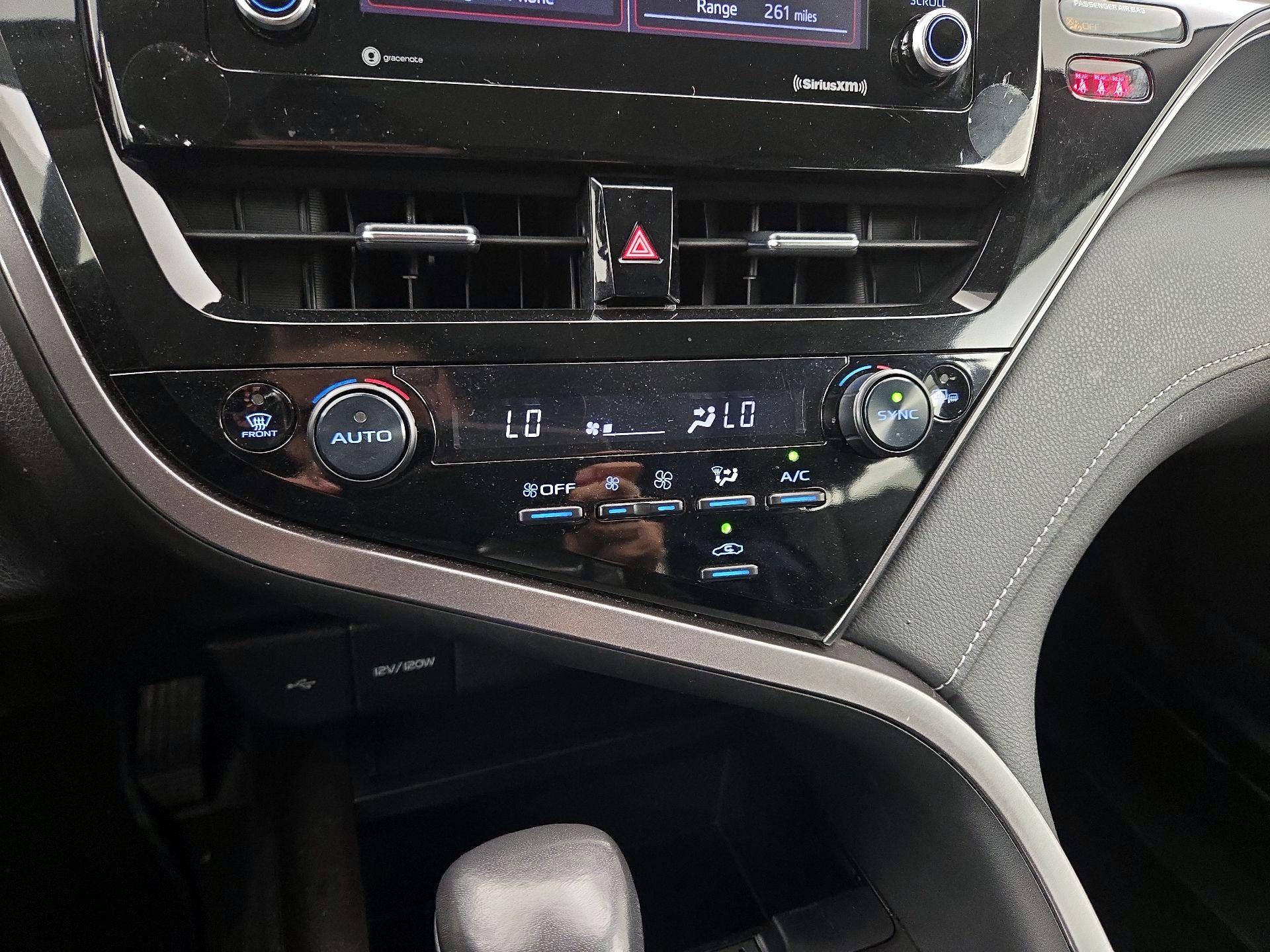 Thumbnail: 2024 Toyota Camry - 16