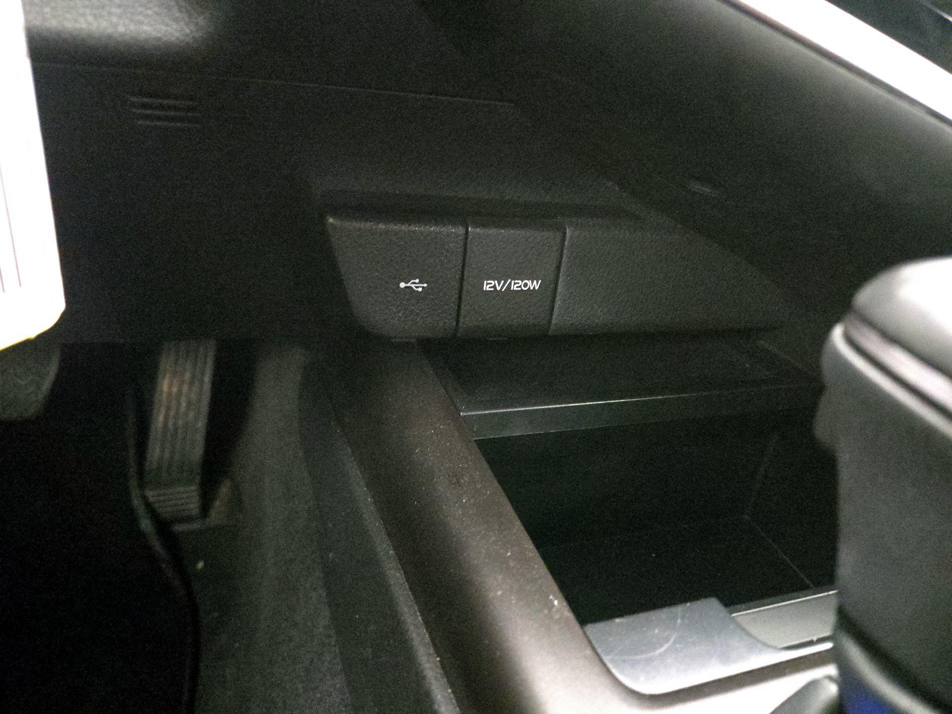 Thumbnail: 2024 Toyota Camry - 18