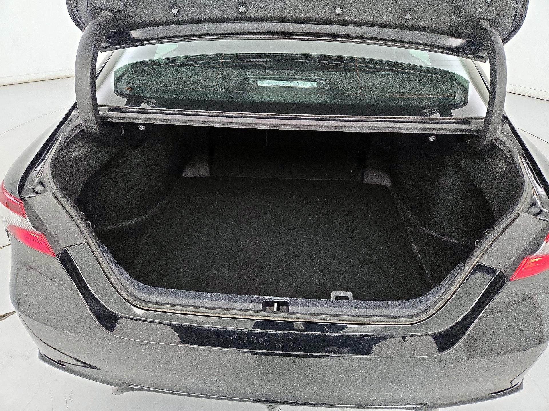 Thumbnail: 2024 Toyota Camry - 20