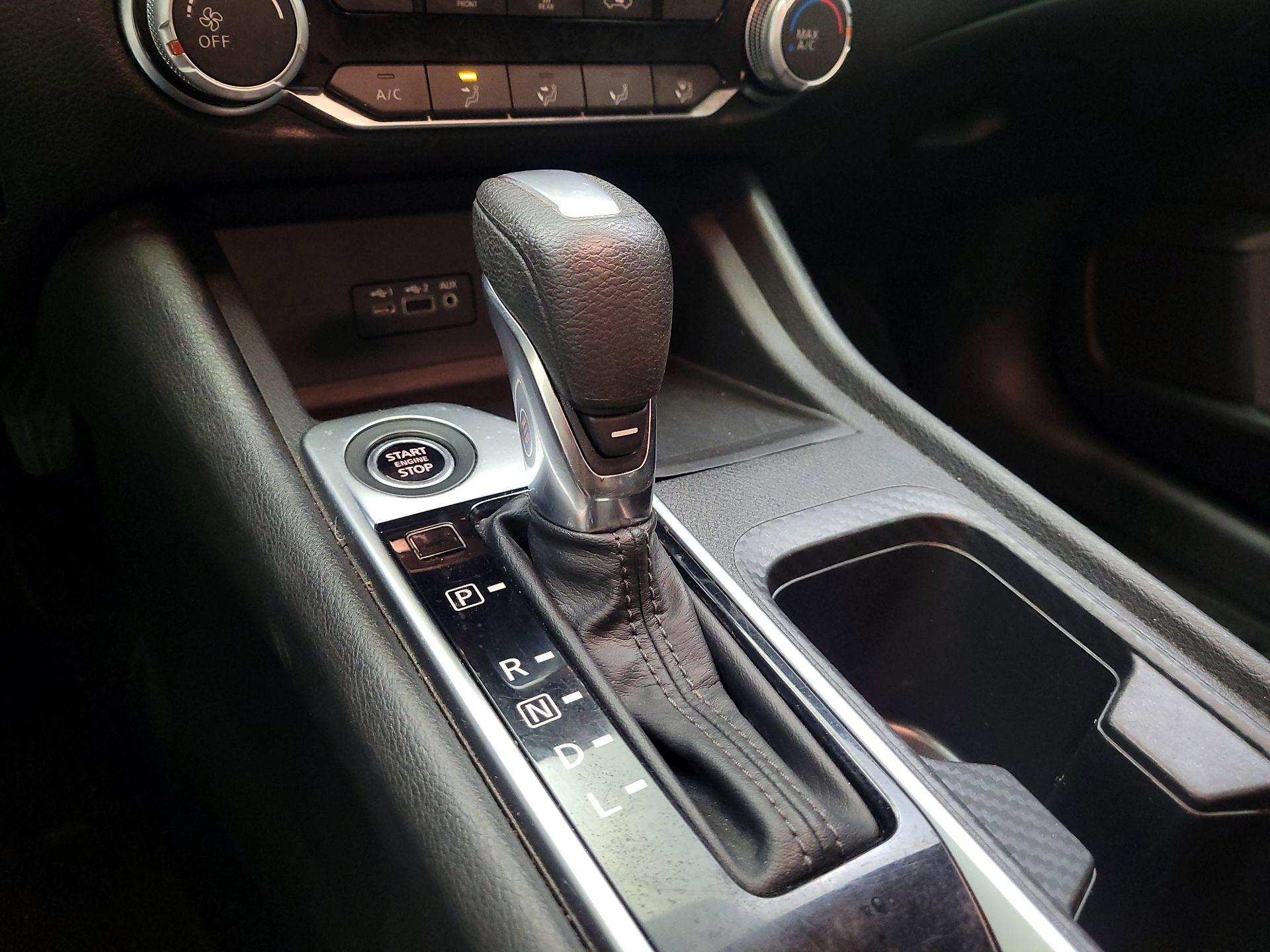 Thumbnail: 2023 Nissan Sentra - 15