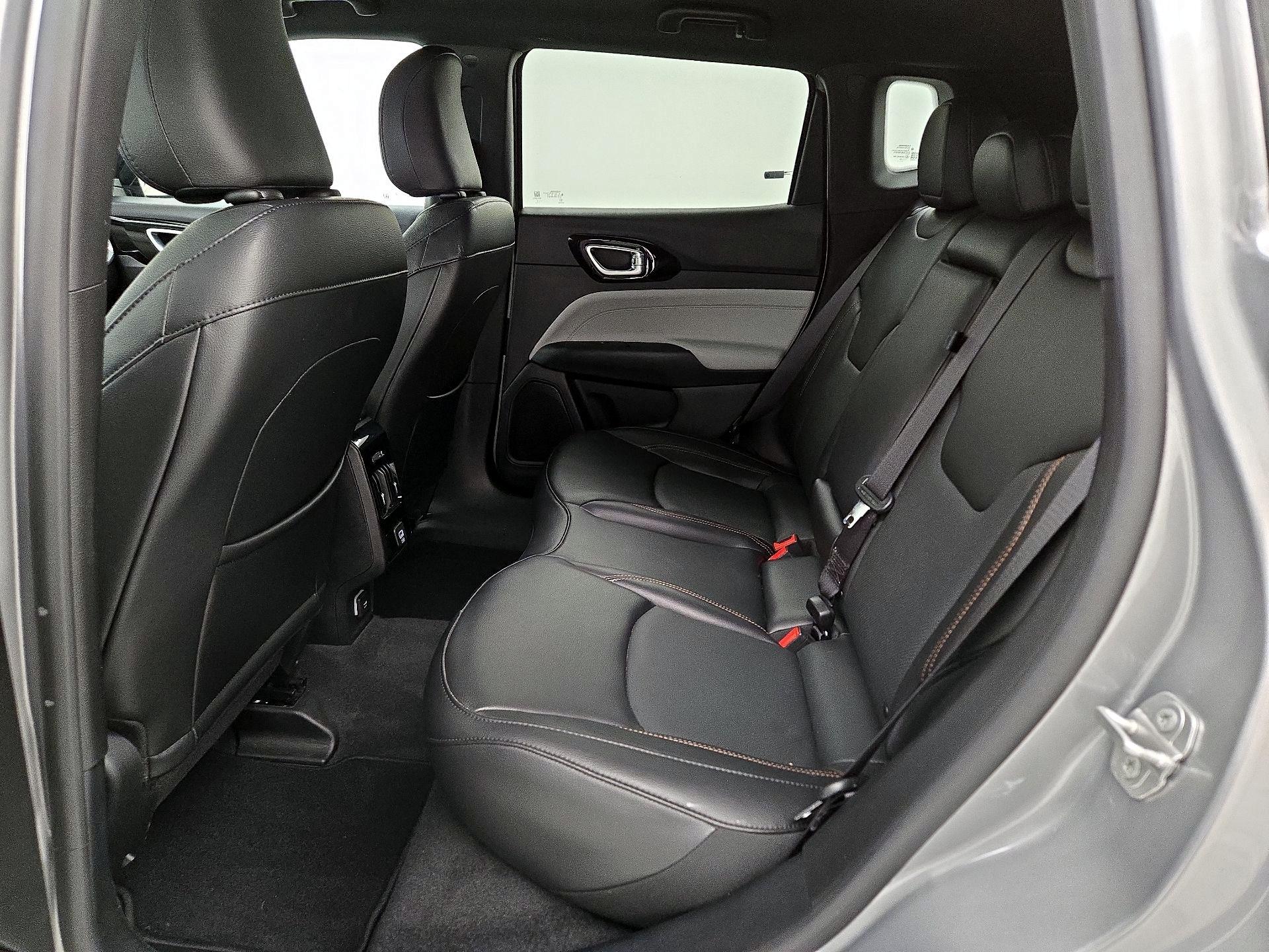 Thumbnail: 2023 Jeep Compass - 19