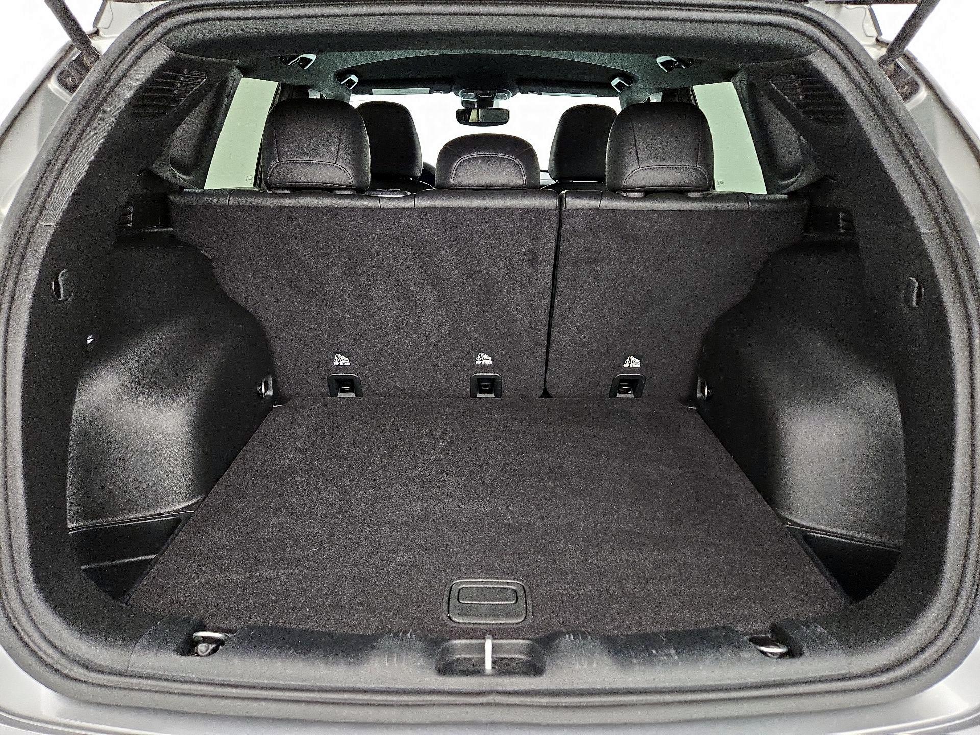 Thumbnail: 2023 Jeep Compass - 20