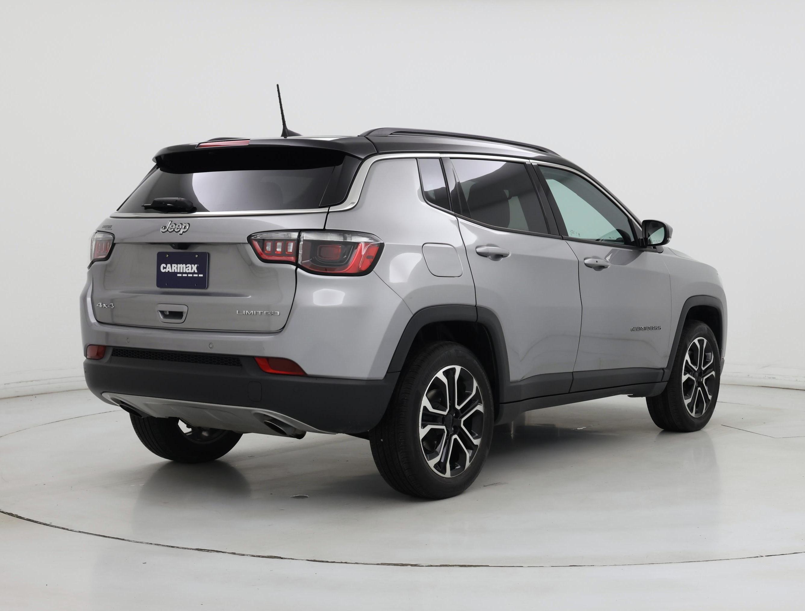 Thumbnail: 2023 Jeep Compass - 8